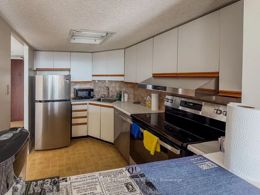 150 Alton Towers Circle, #1513