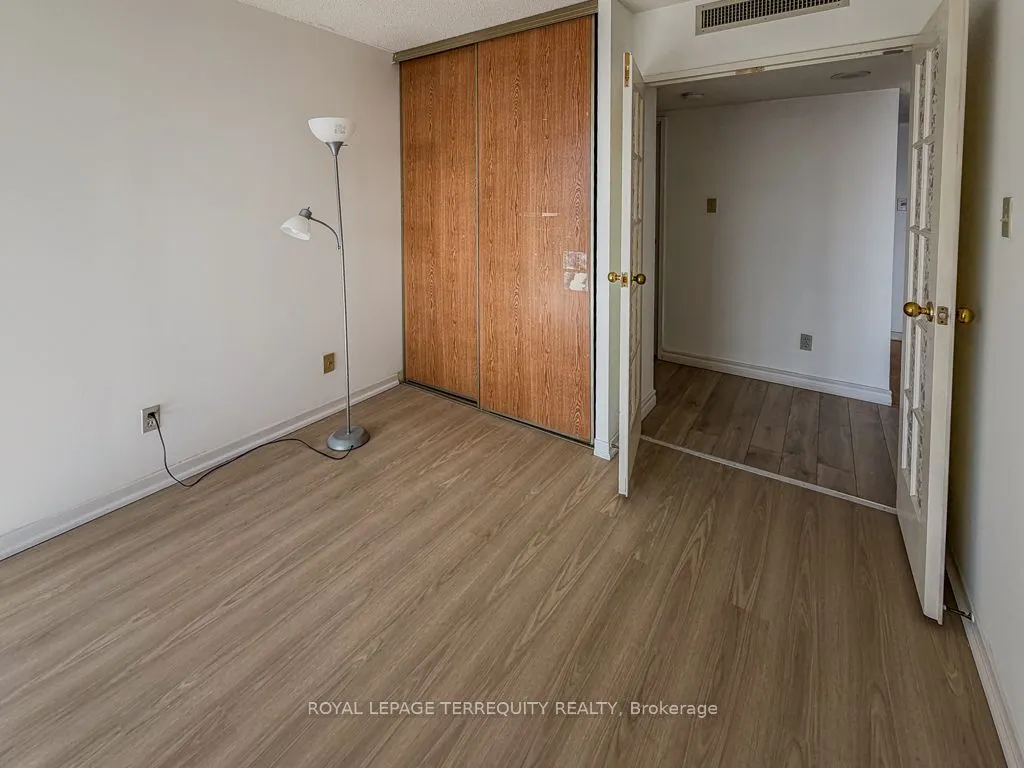 150 Alton Towers Circle, #1513