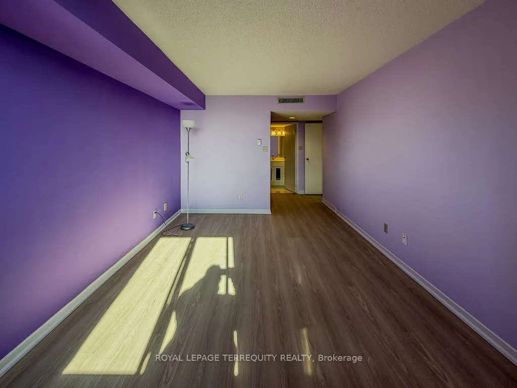 150 Alton Towers Circle, #1513