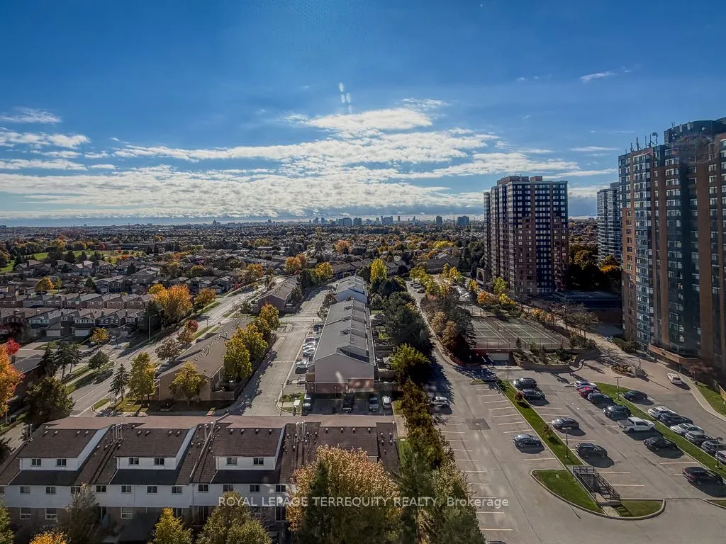 150 Alton Towers Circle, #1513