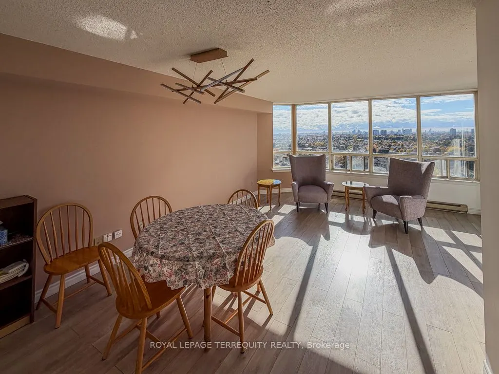 150 Alton Towers Circle, #1513