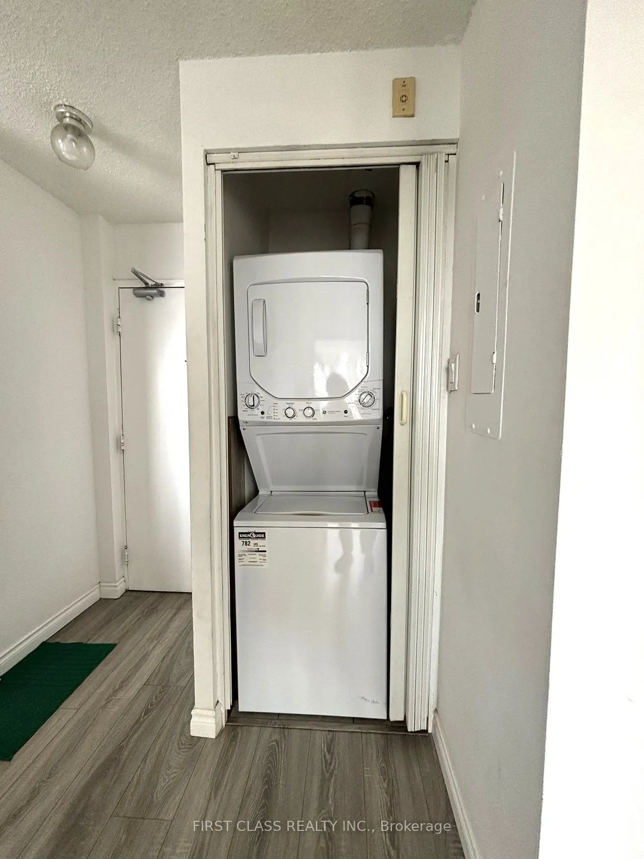 10 Stonehill Court, #1412