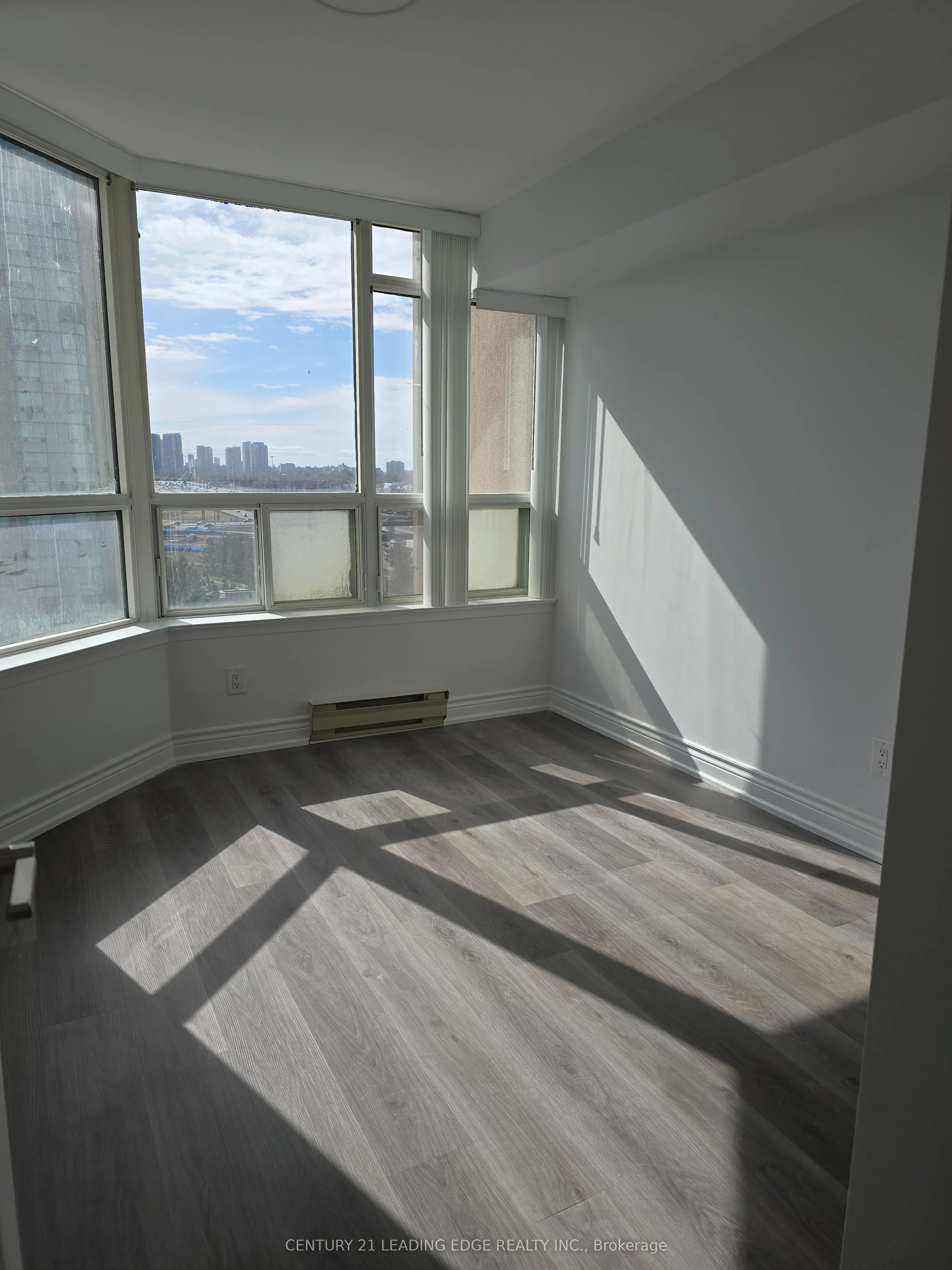 88 Corporate Drive, #1107