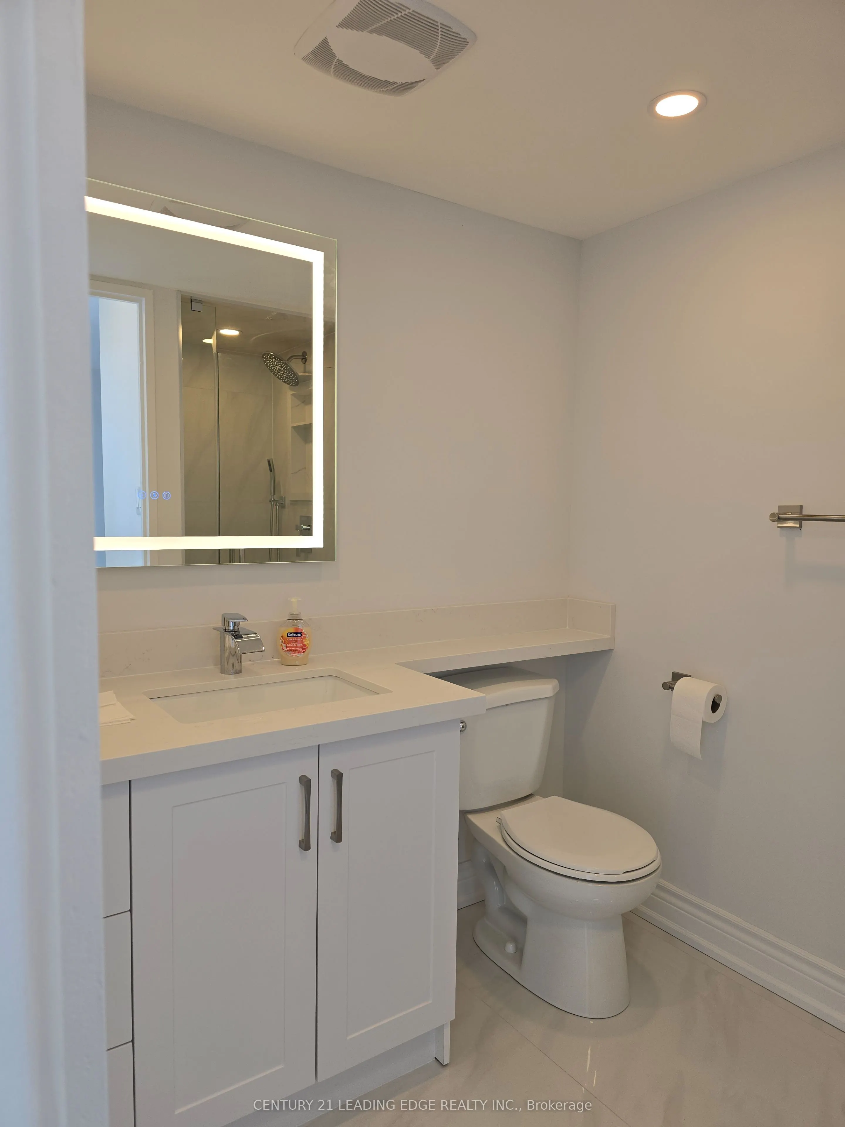 88 Corporate Drive, #1107