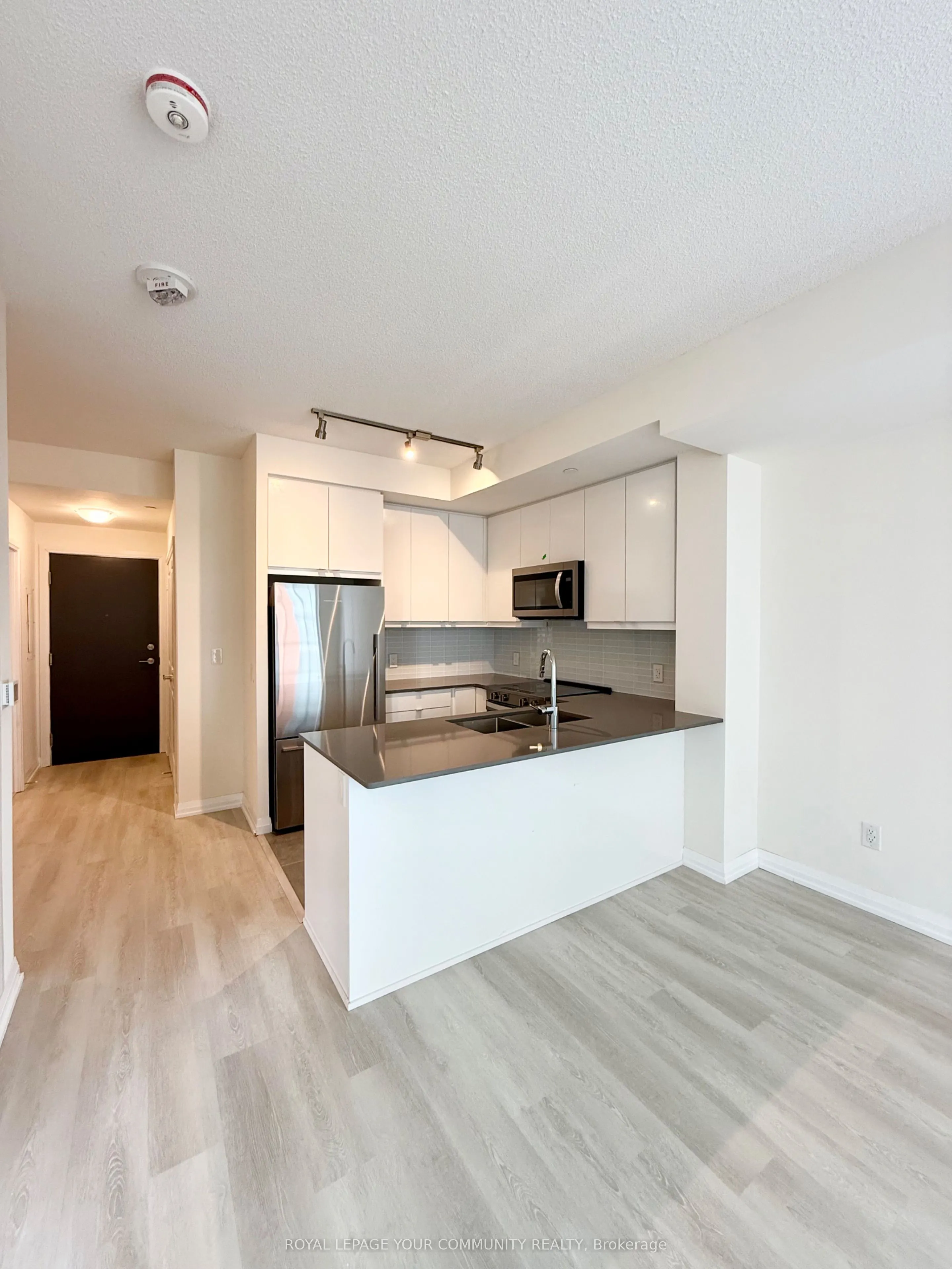 3270 Sheppard Avenue E, #2525