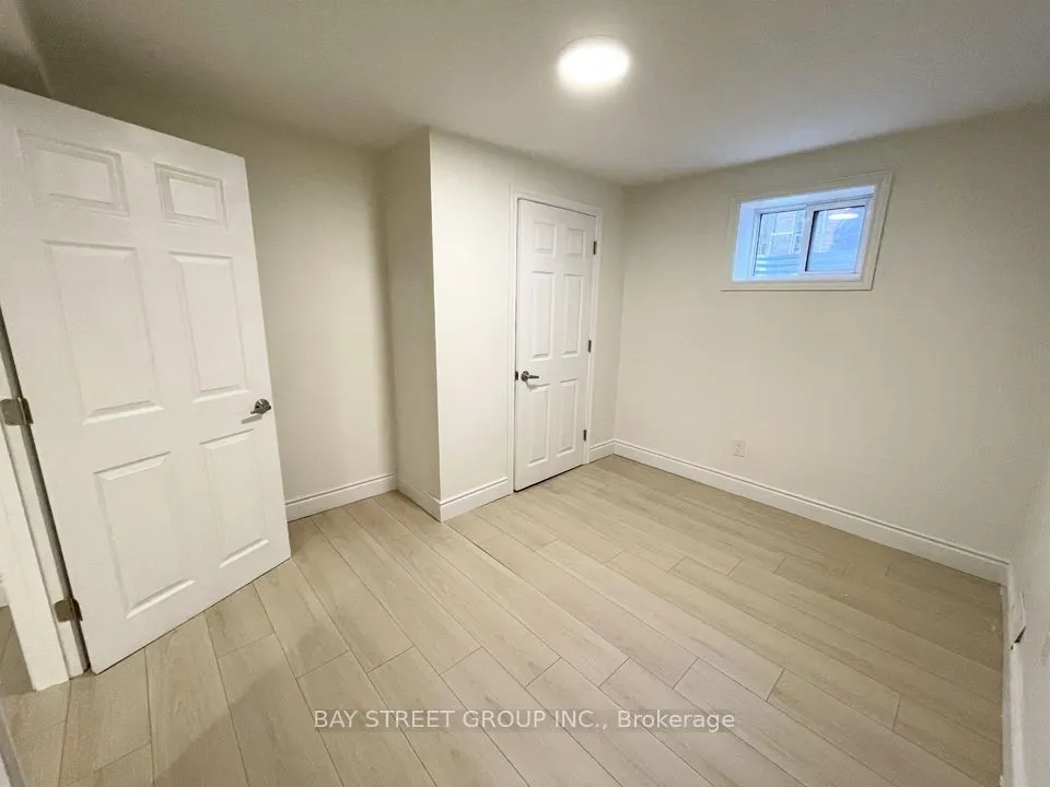 11 Mcgregor Road, #Lower