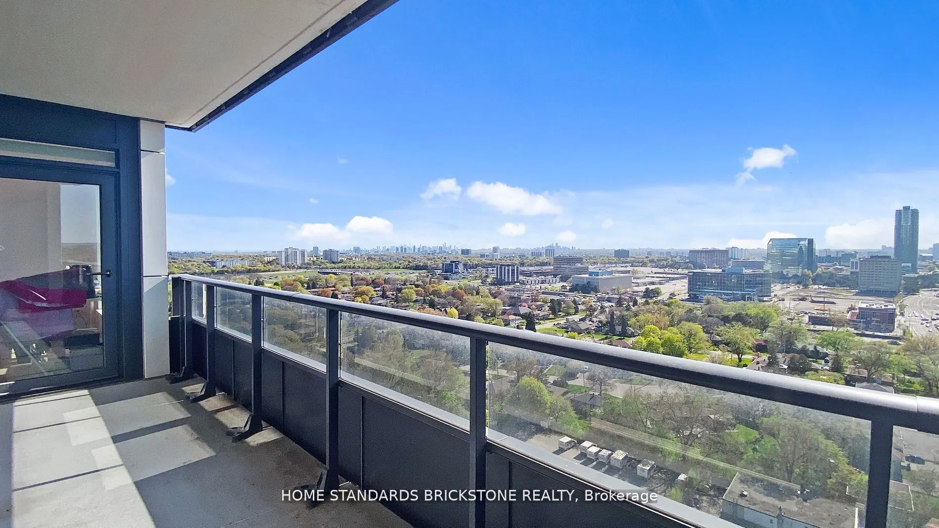 3121 Sheppard Avenue E, #2005