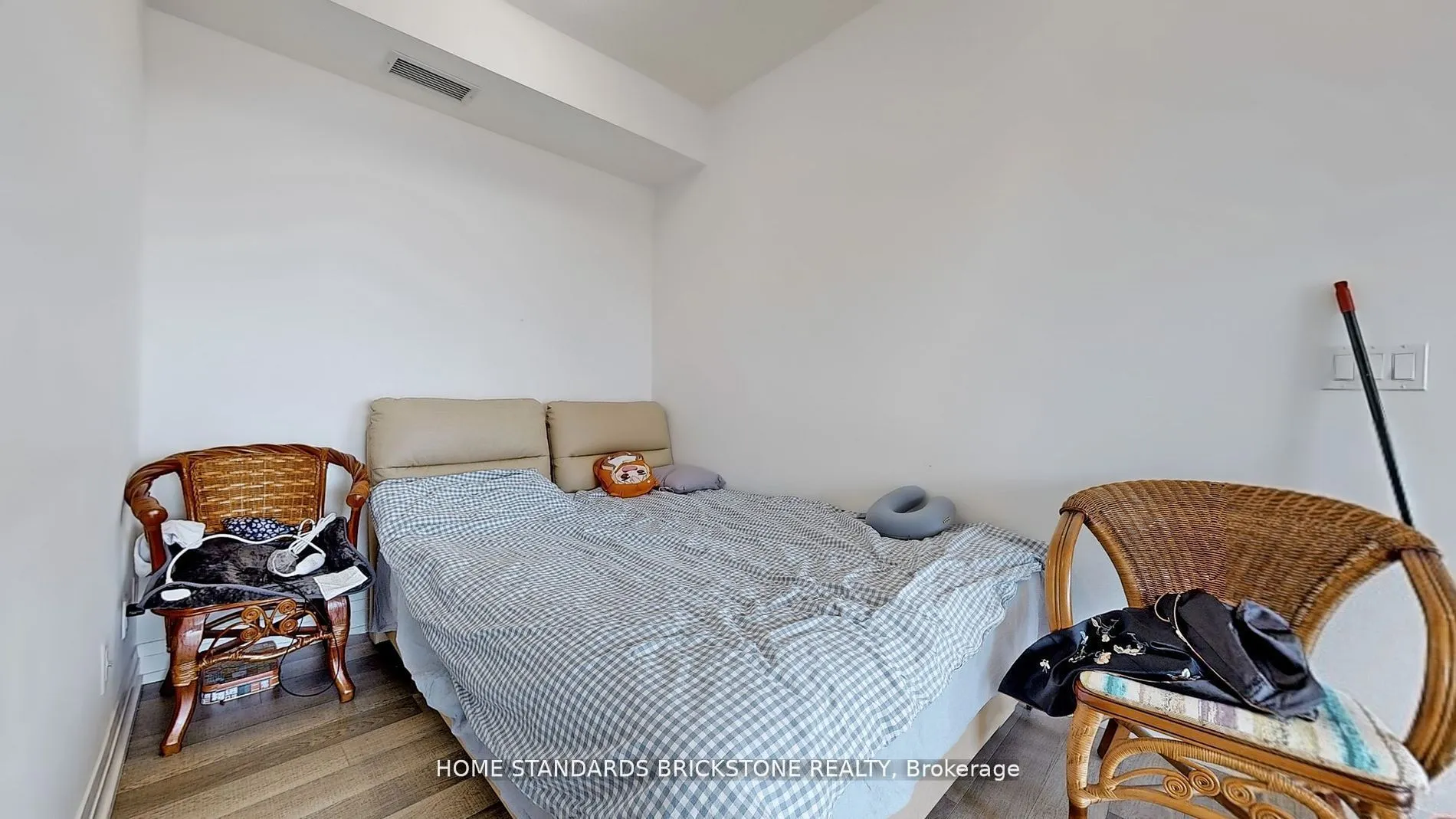 3121 Sheppard Avenue E, #2005