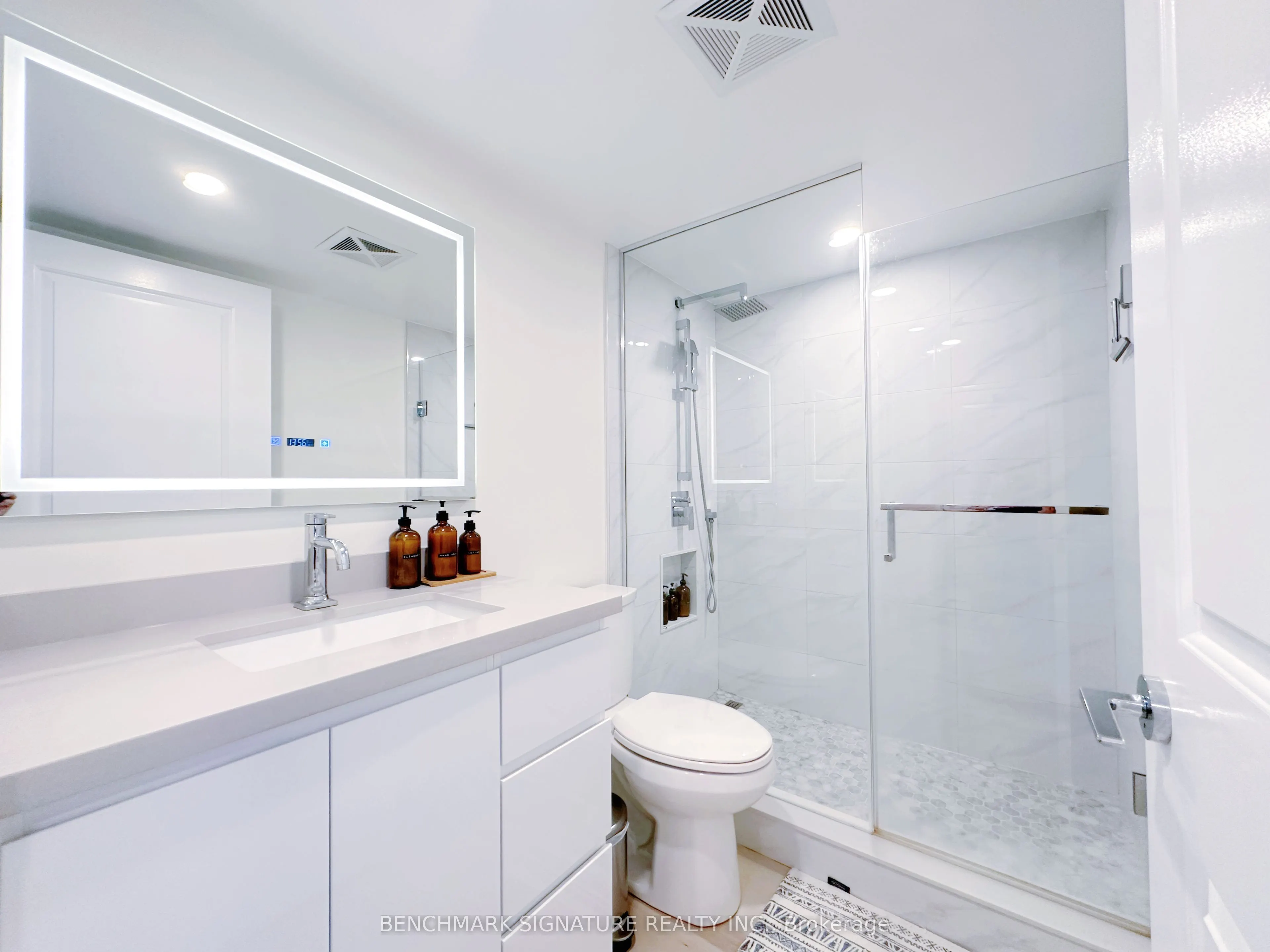 190 Borough Drive, #3007