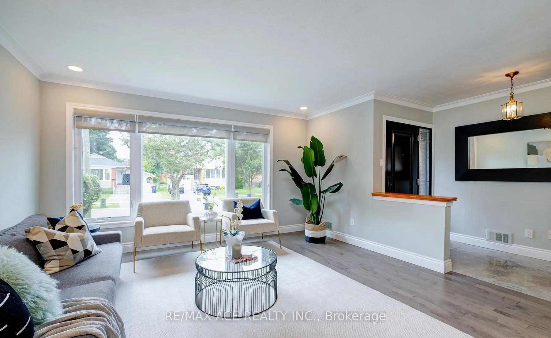 47 Montvale Drive, #Main