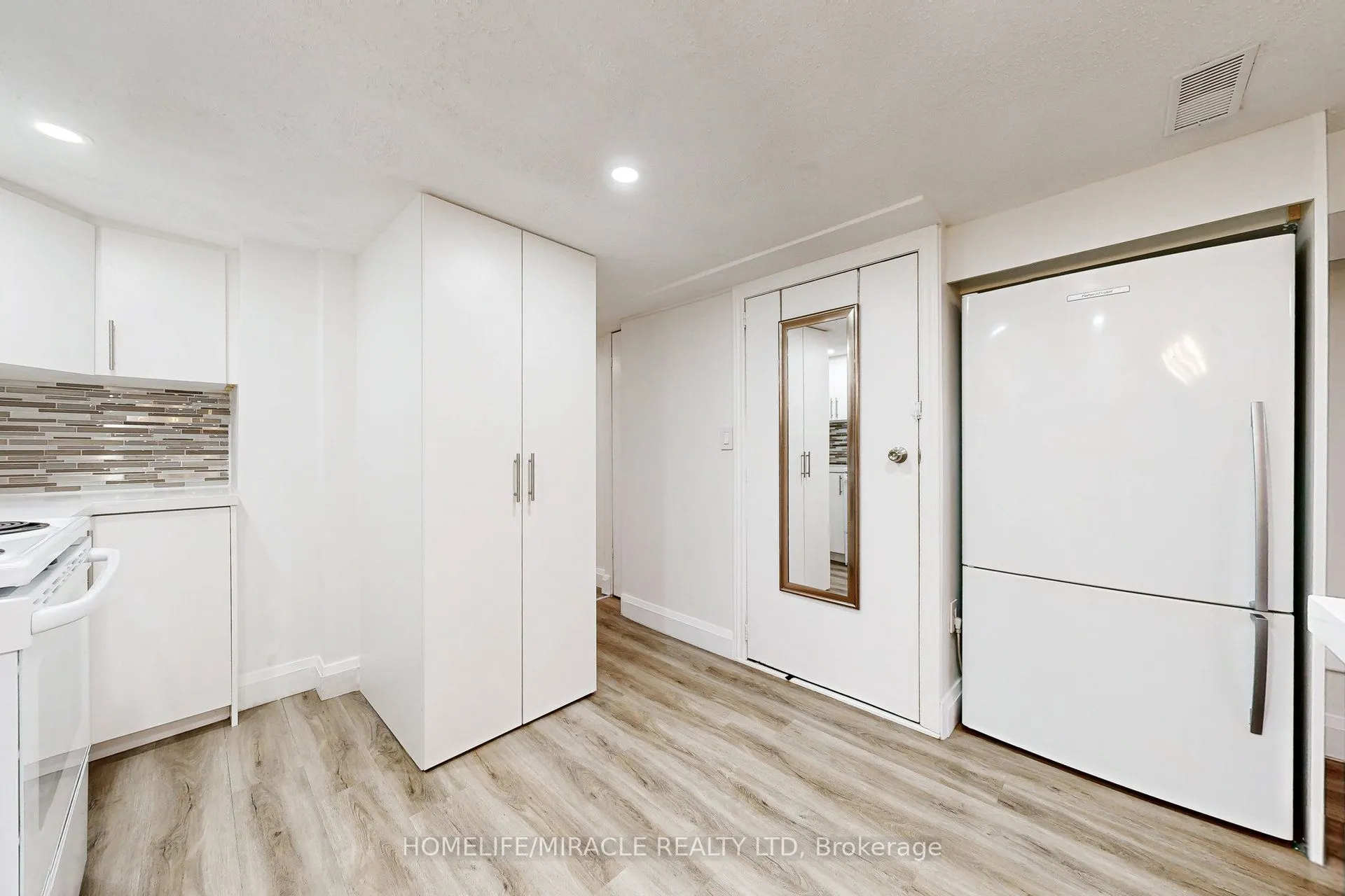 590 Jones Avenue, #Basemnt