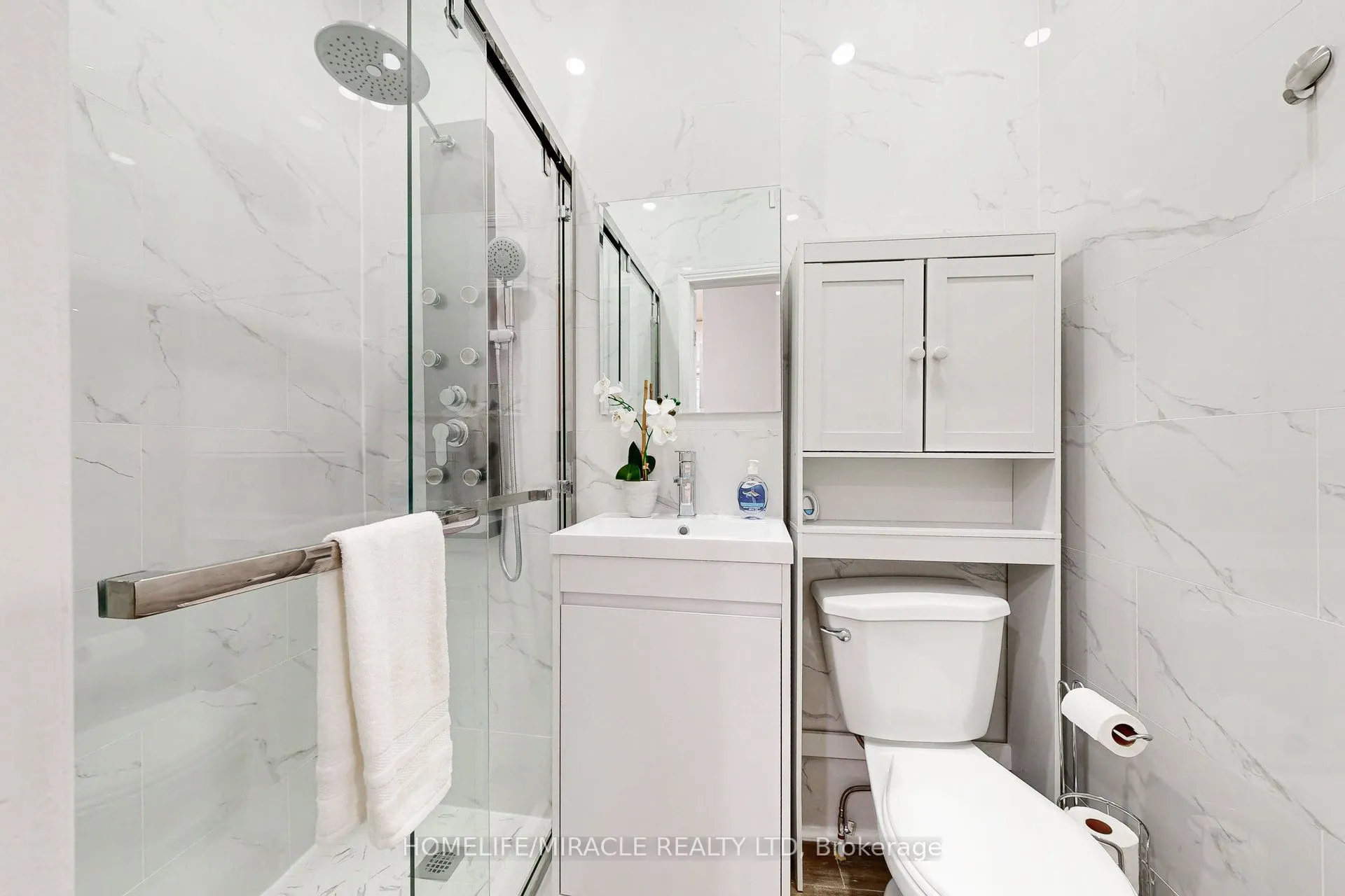 590 Jones Avenue, #Basemnt