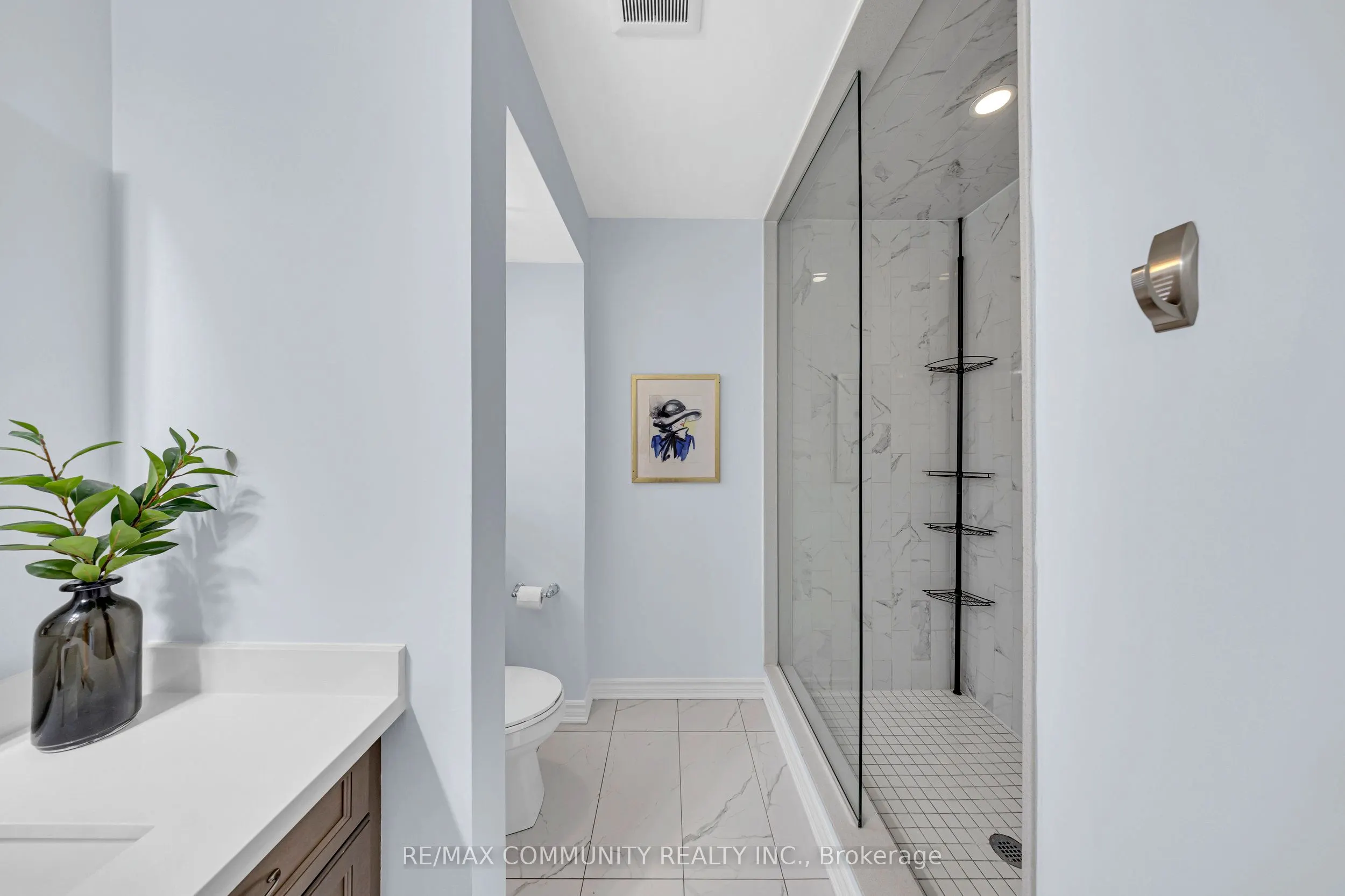 1055 Foxtail Crescent