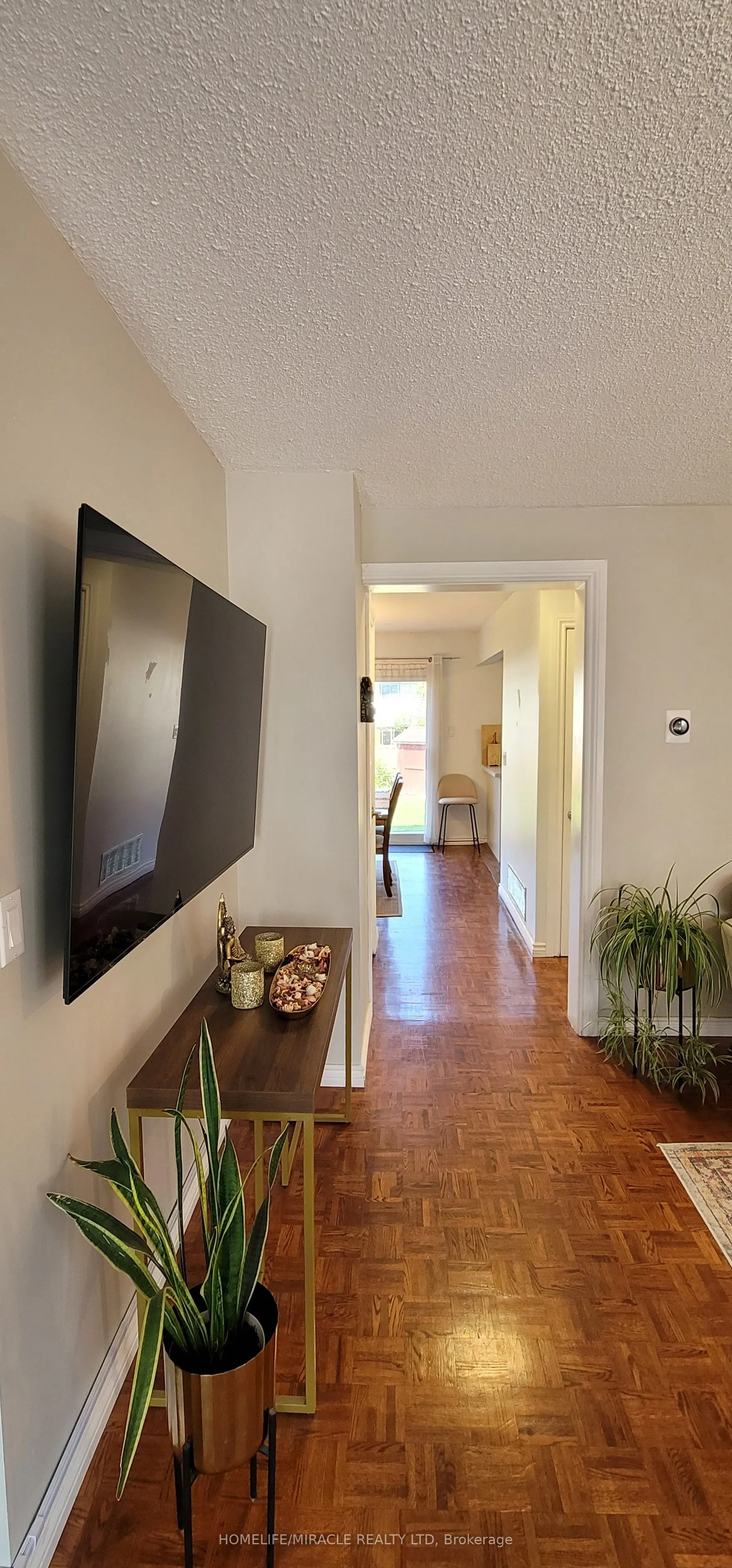 1312 Cherrydown Drive