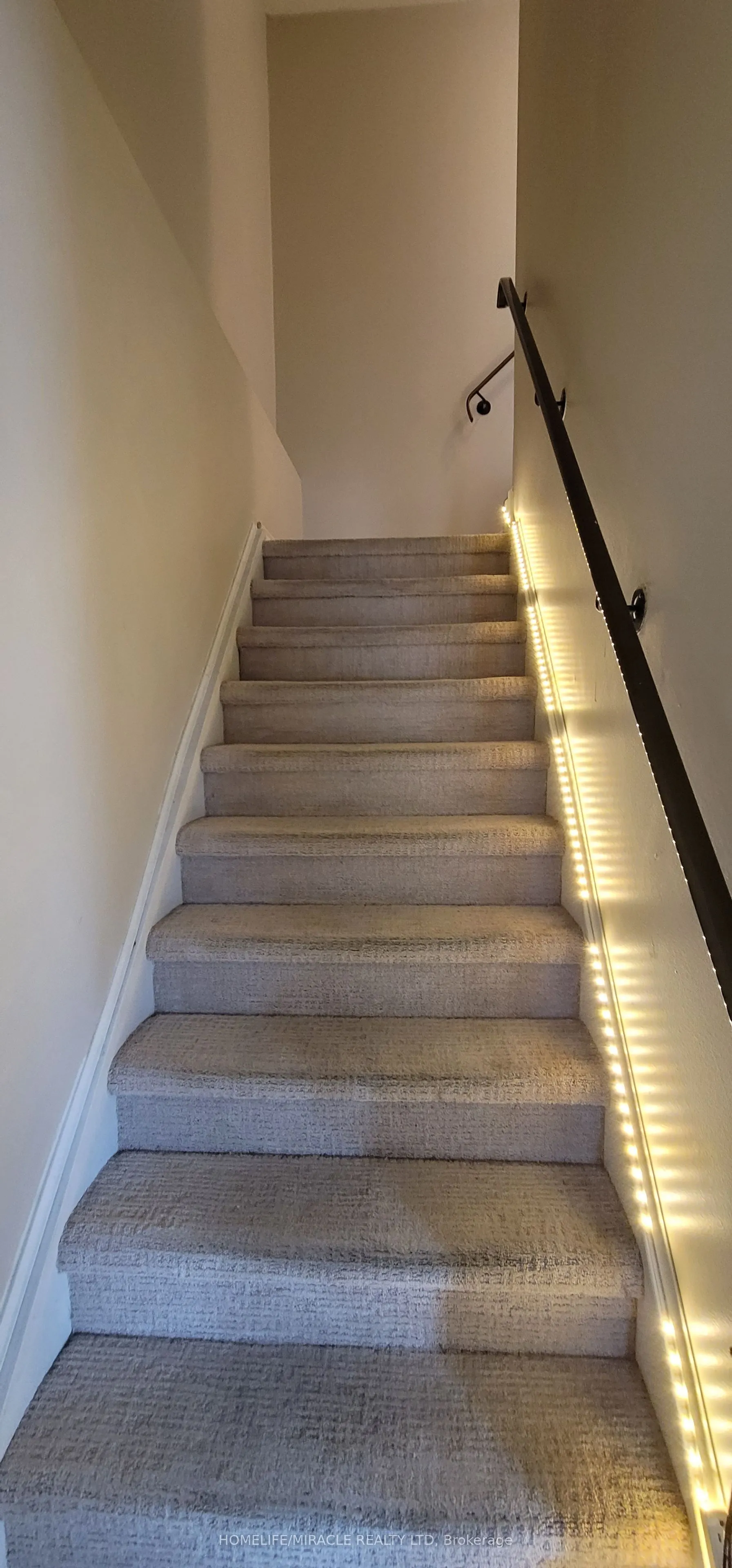 1312 Cherrydown Drive