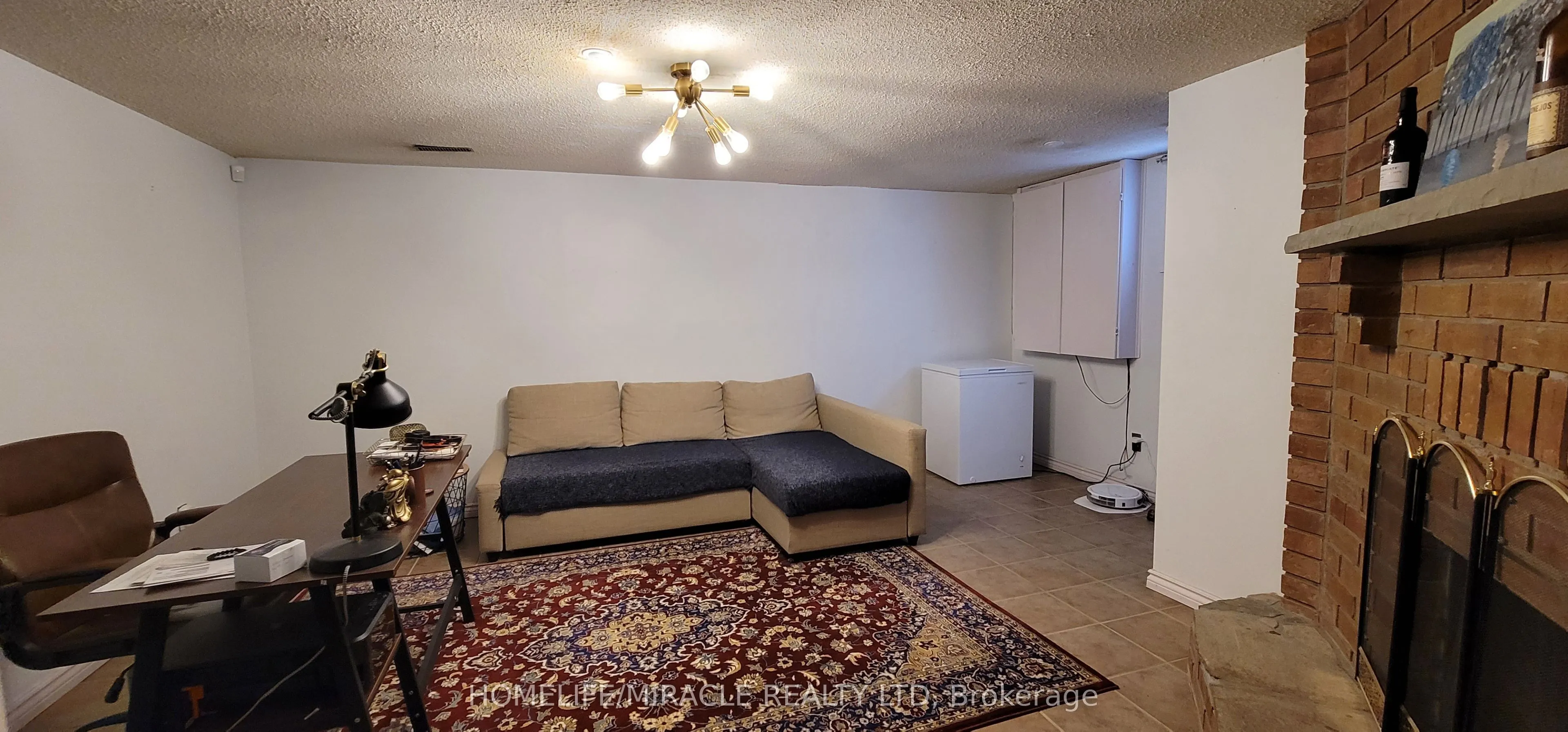 1312 Cherrydown Drive