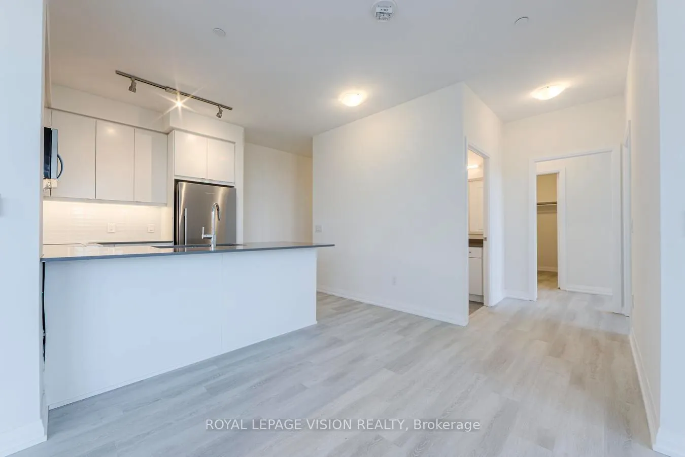 3270 Sheppard Avenue E, #222