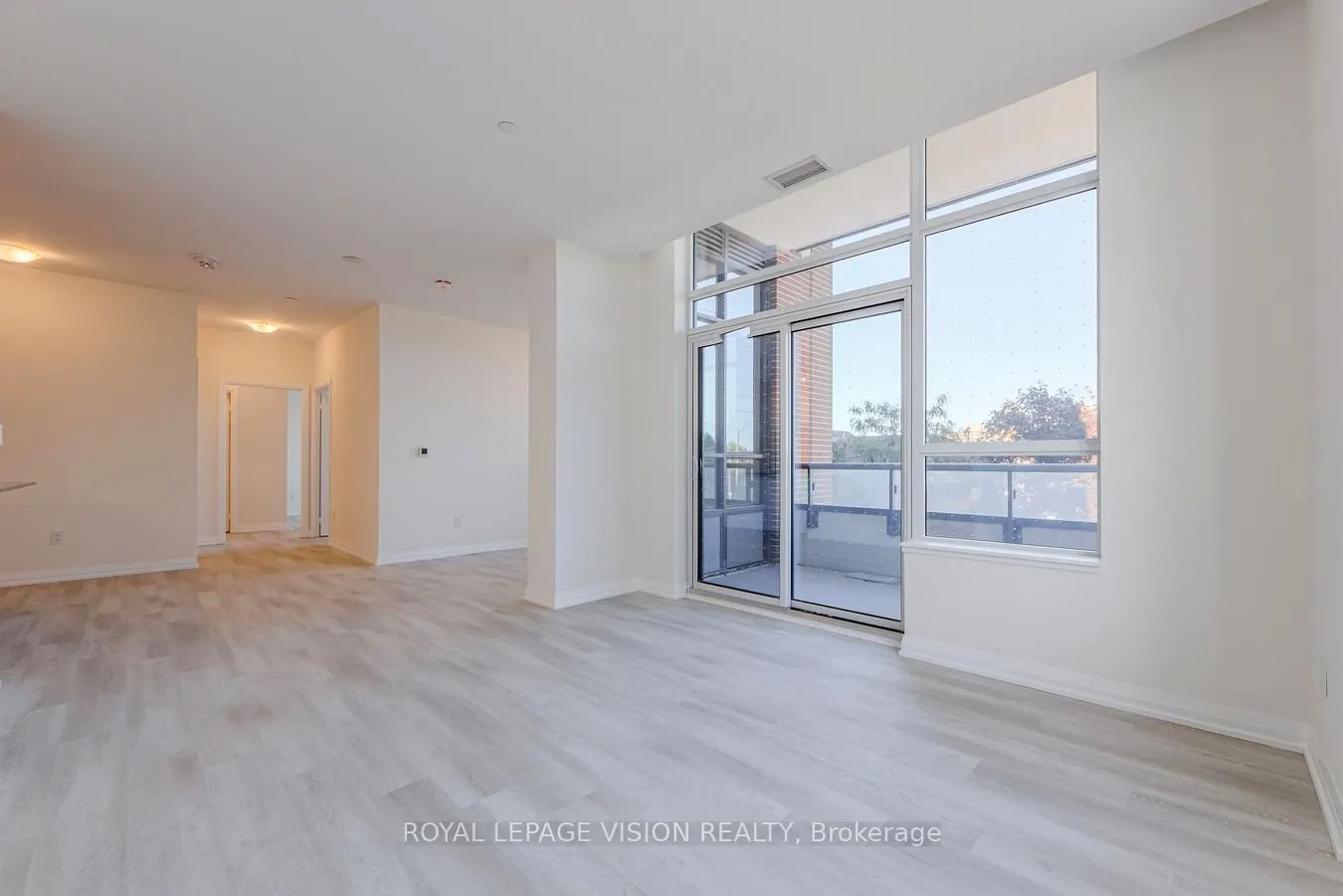 3270 Sheppard Avenue E, #222