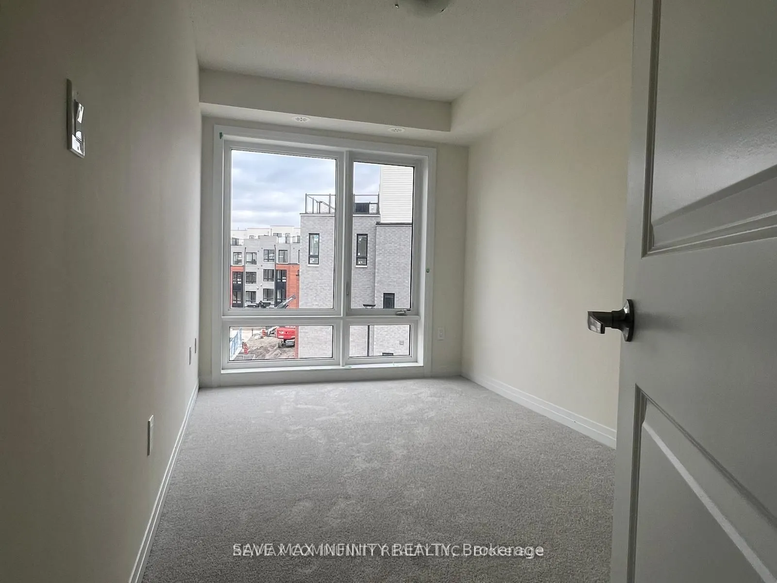 165 Tapscott Road, #08