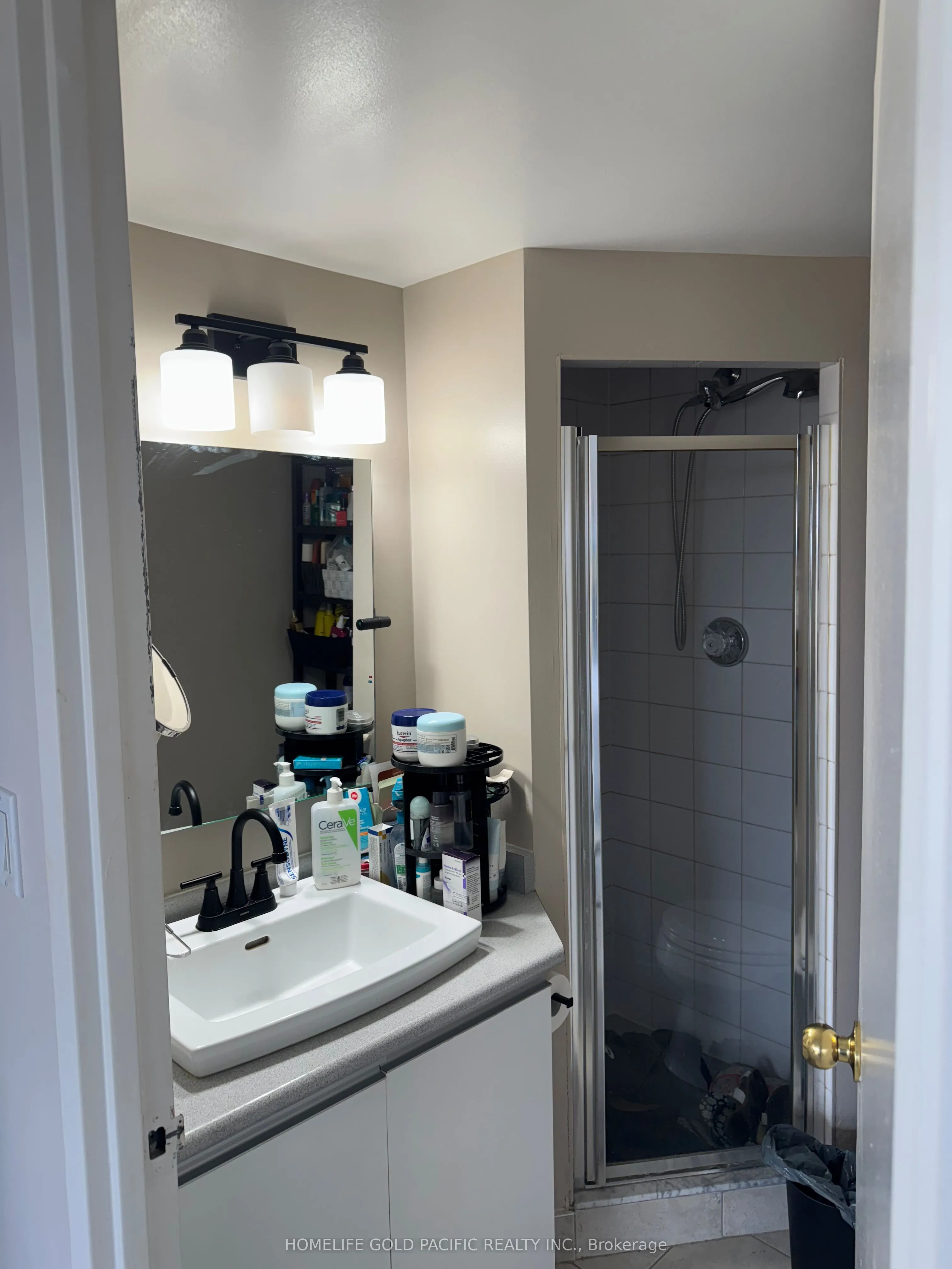 90 Dale Avenue, #909