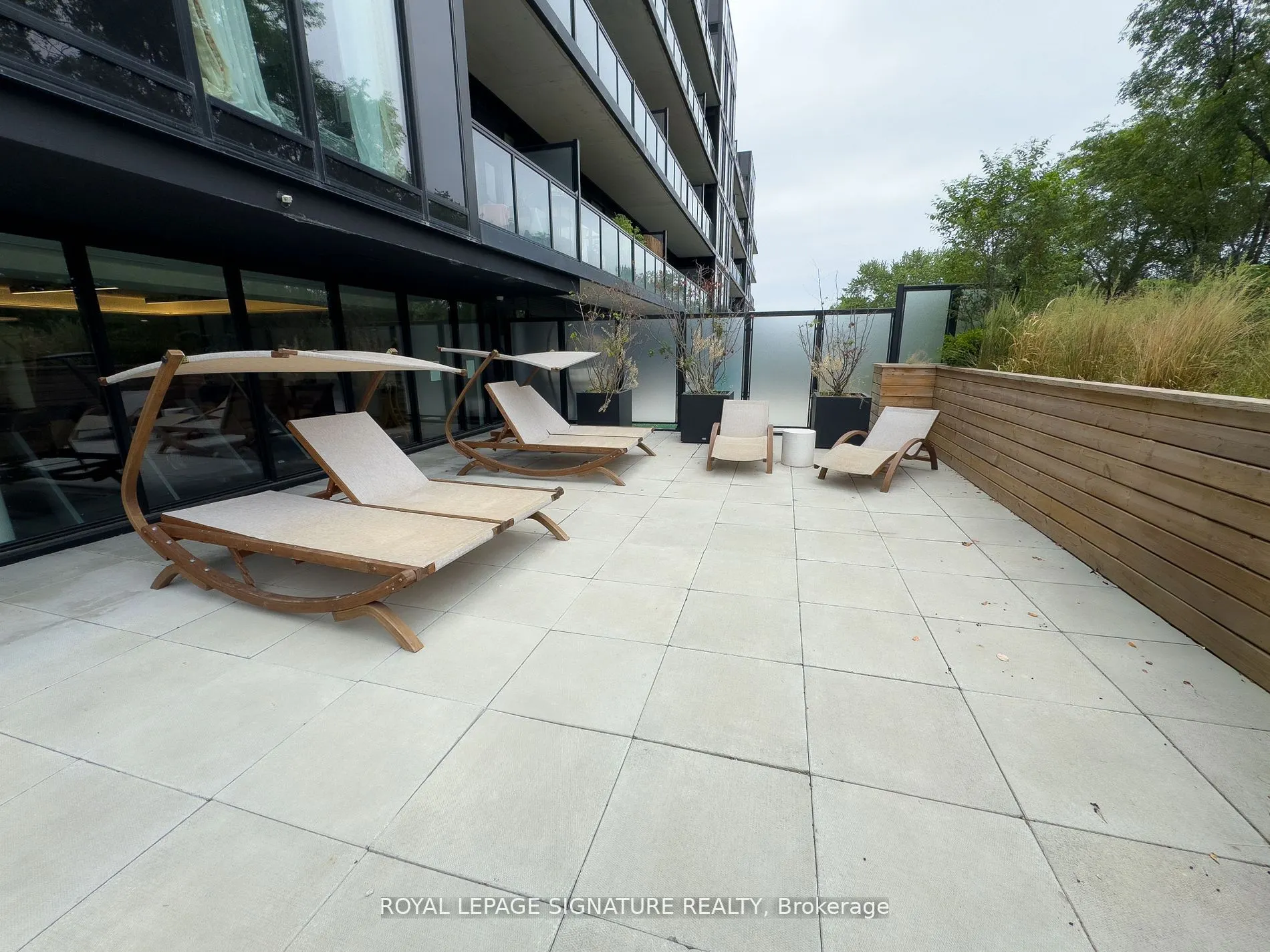 2799 Kingston Road, #905