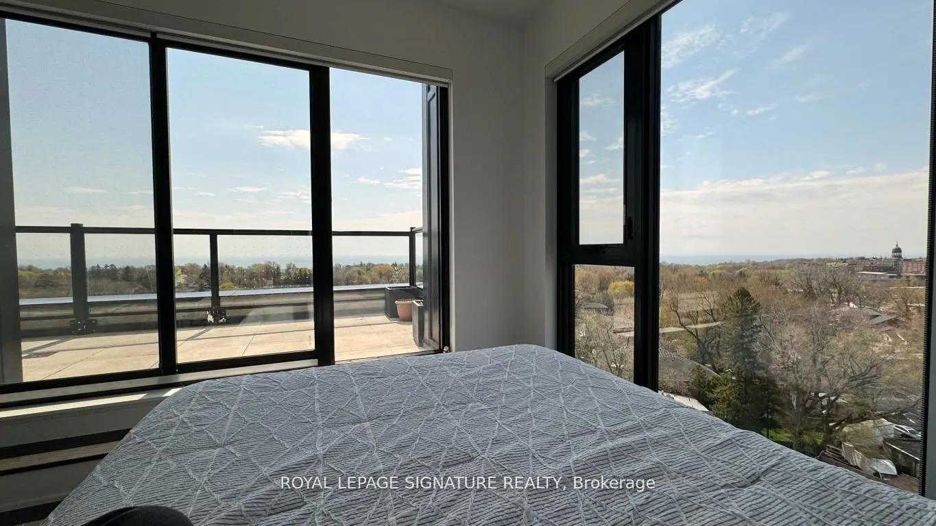 2799 Kingston Road, #905