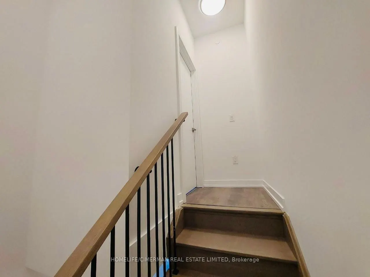 3069 Pharmacy Avenue, #3