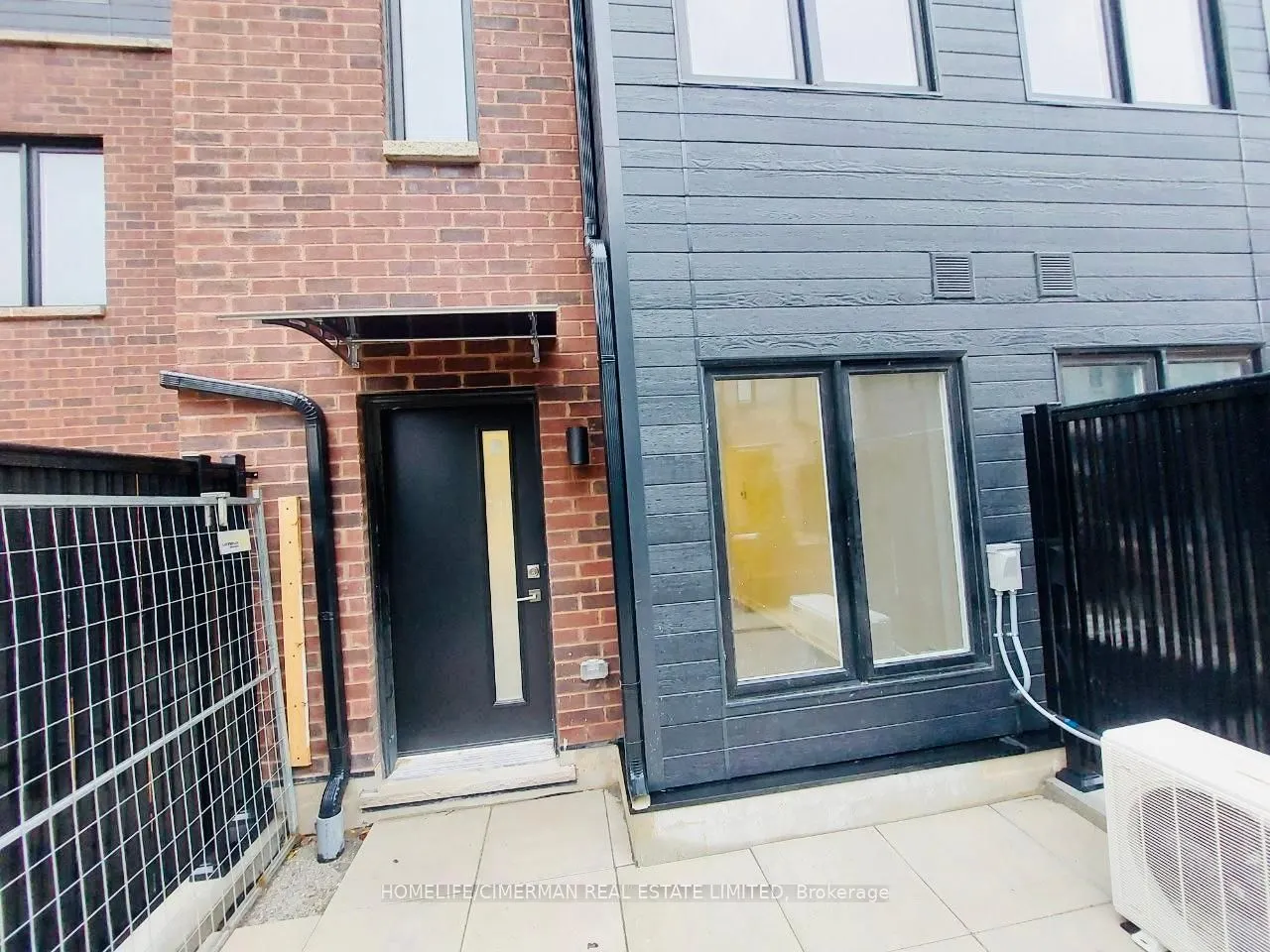 3069 Pharmacy Avenue, #3