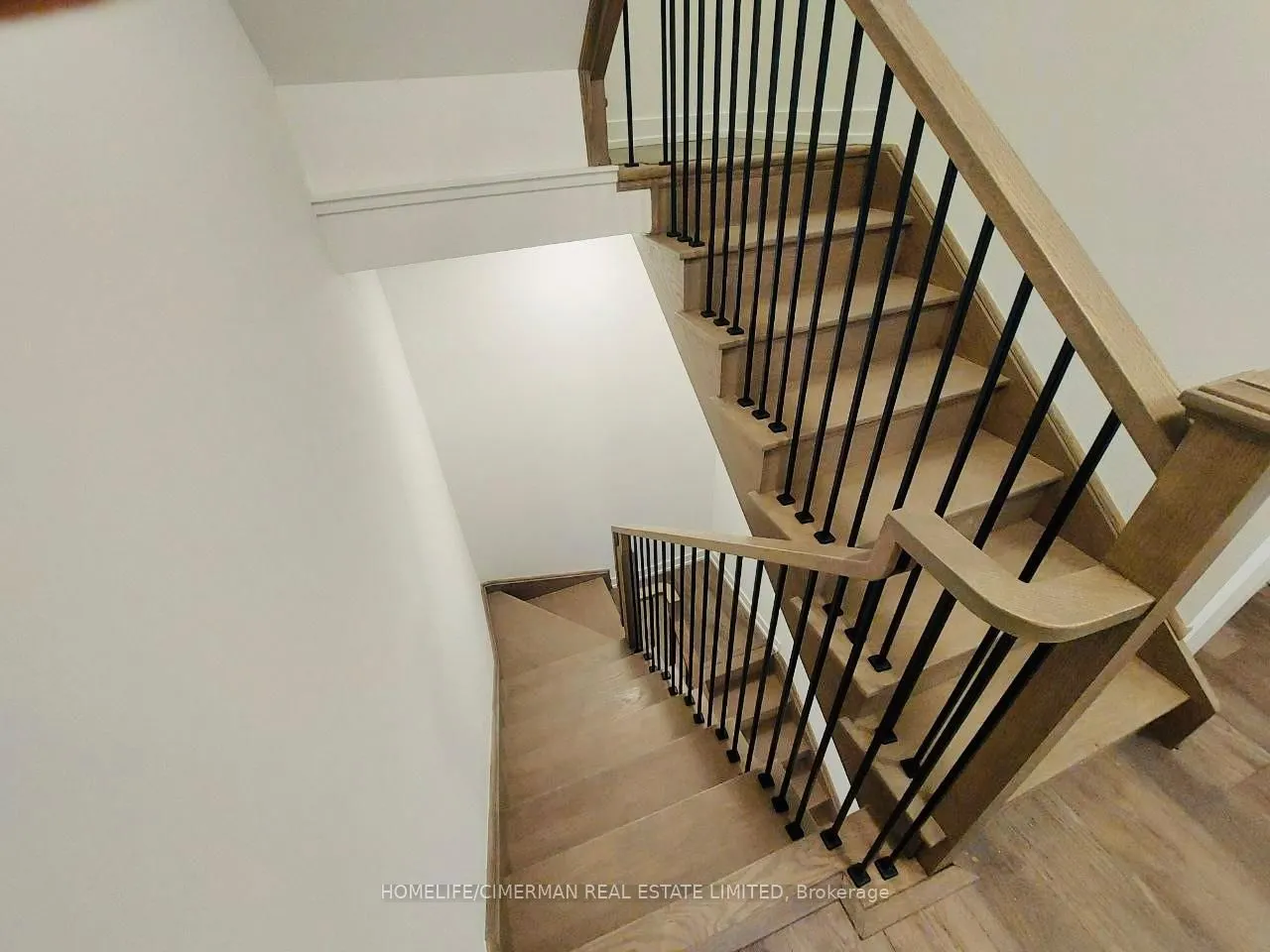 3069 Pharmacy Avenue, #3