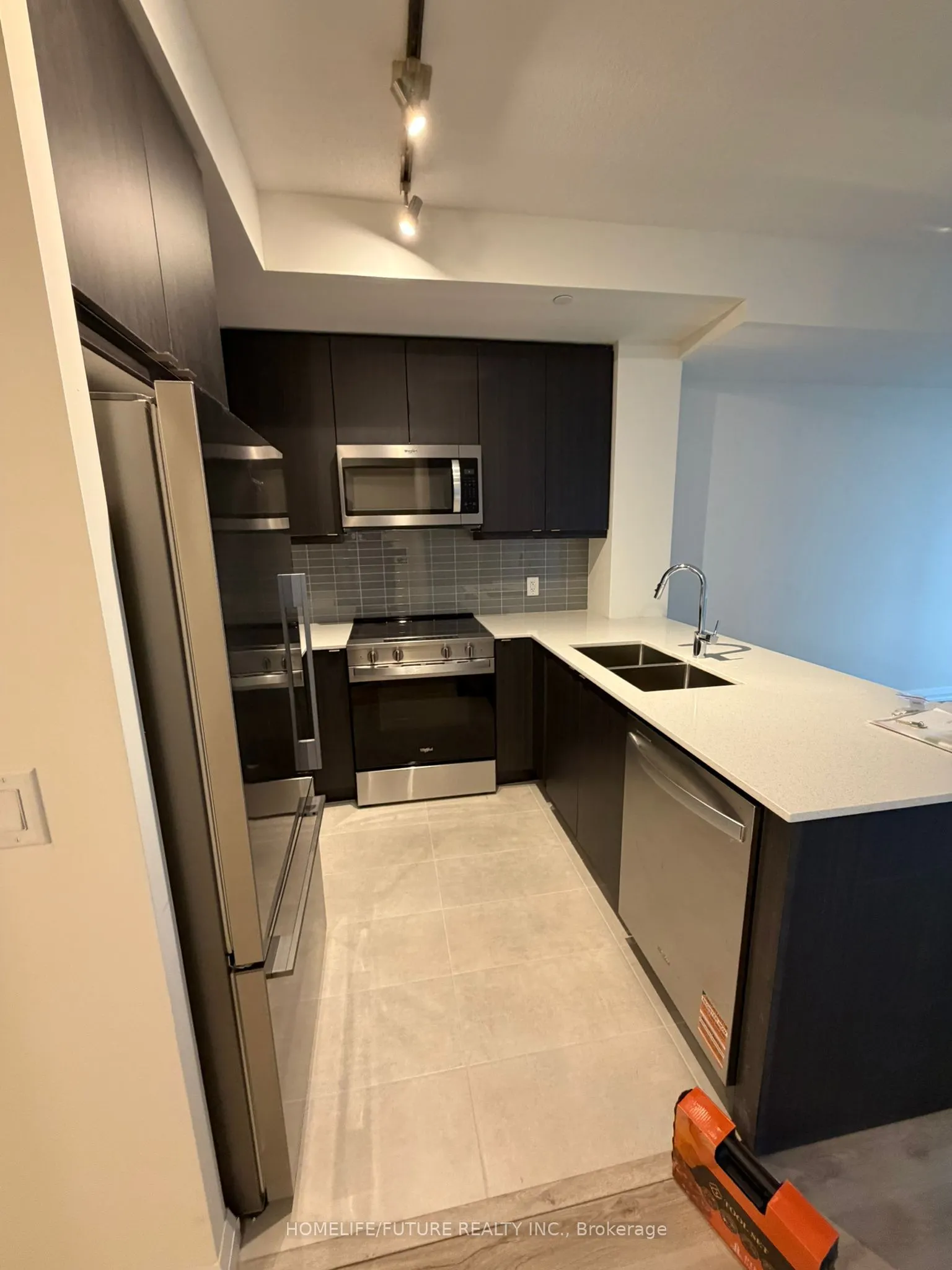 3260 Sheppard Avenue E, #2005