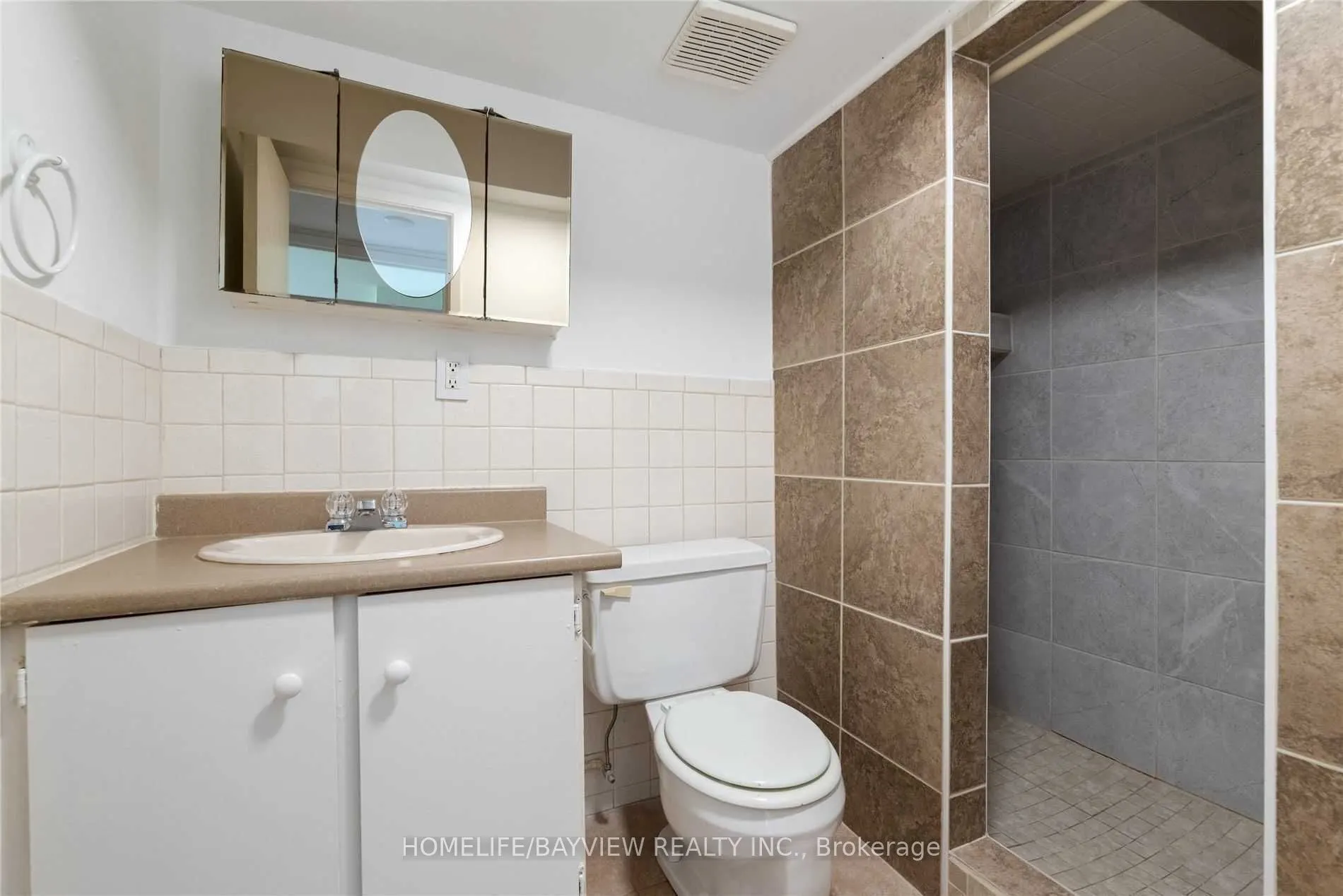 714 Grandview Drive, #Lower