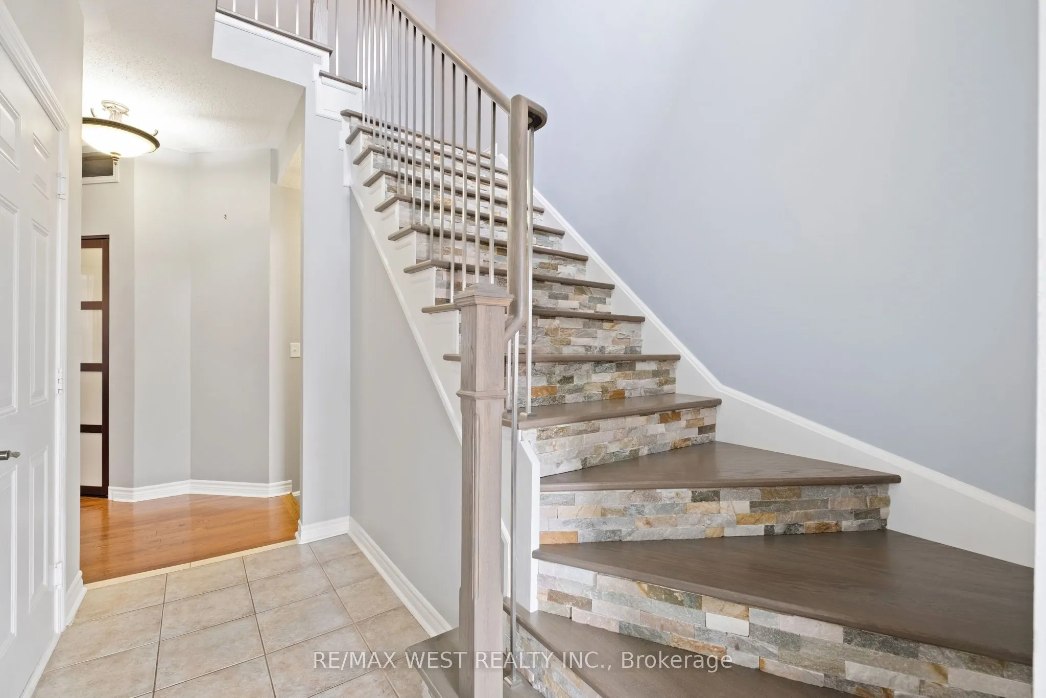 31 Buxton Lane