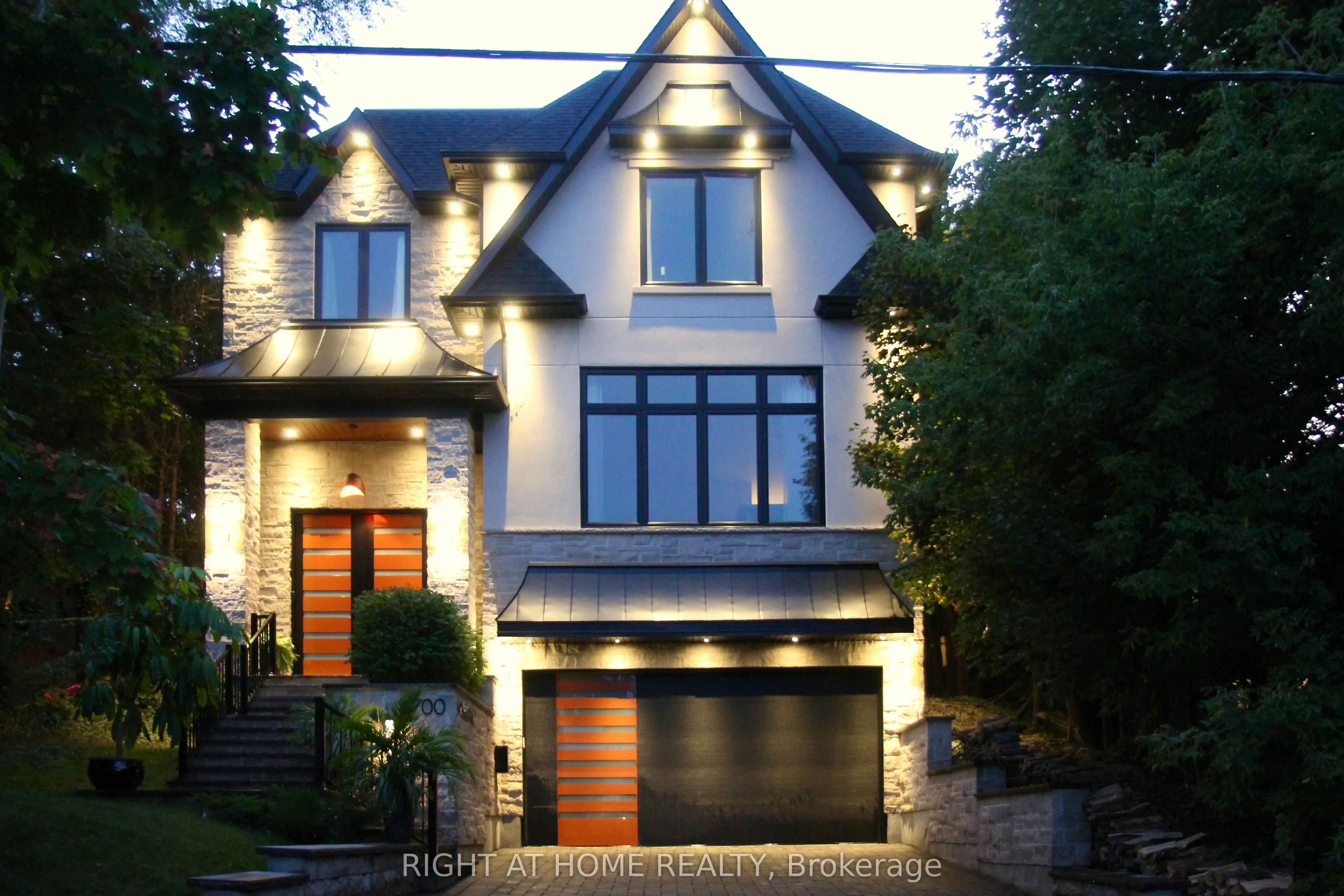 700 Hillcrest Road