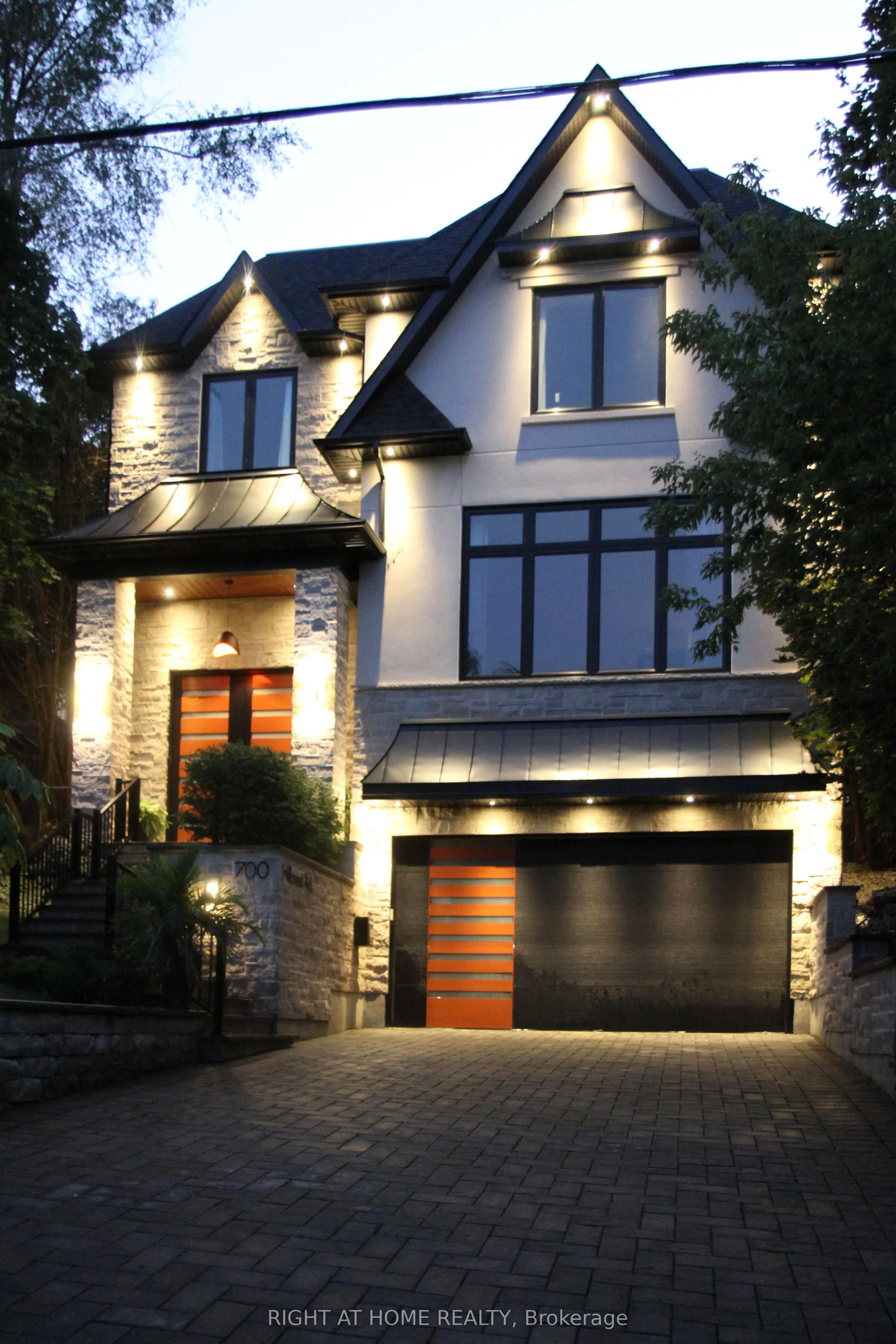 700 Hillcrest Road
