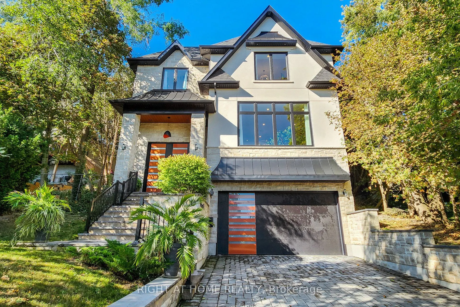 700 Hillcrest Road