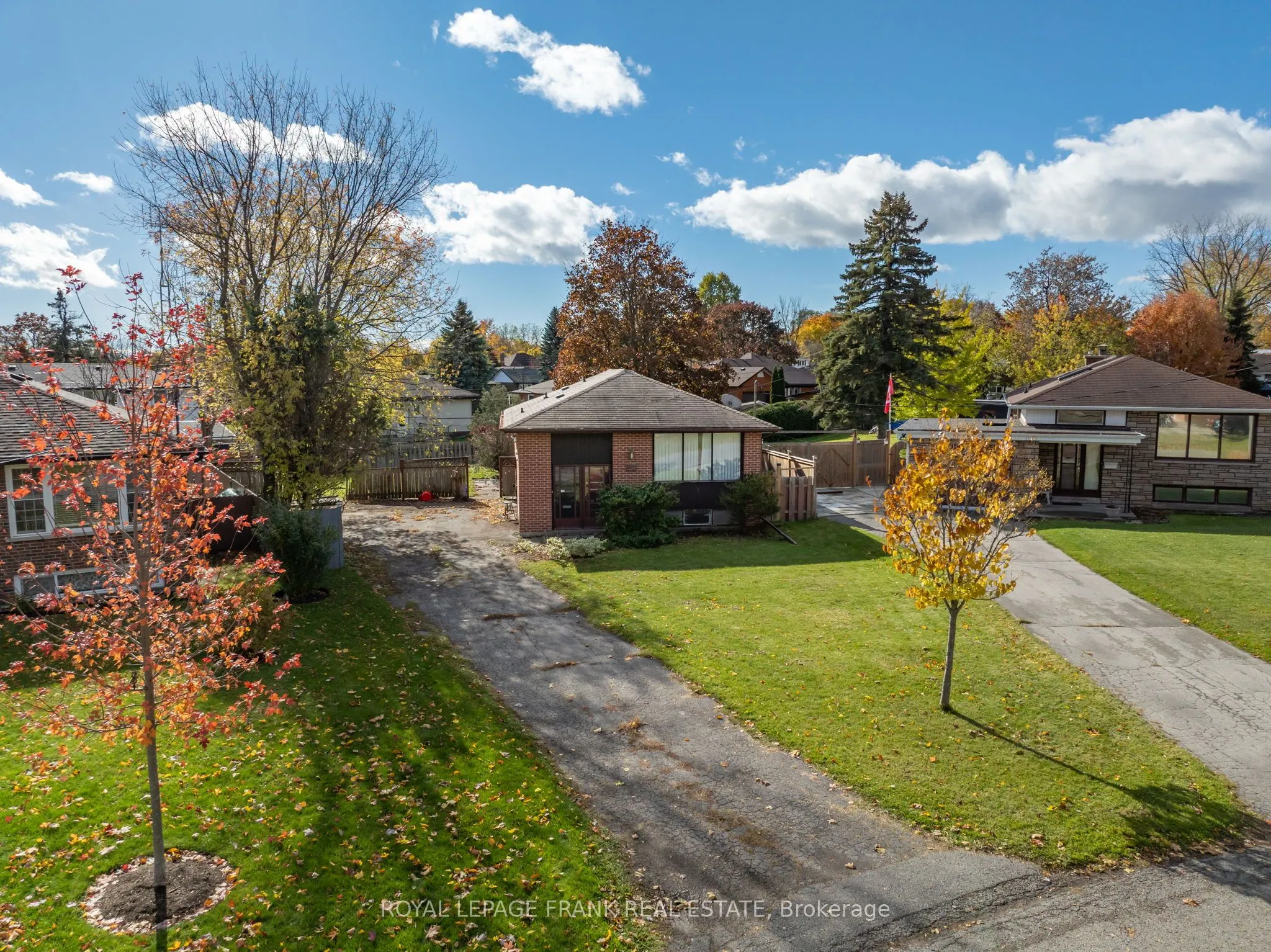23 Sunset Road