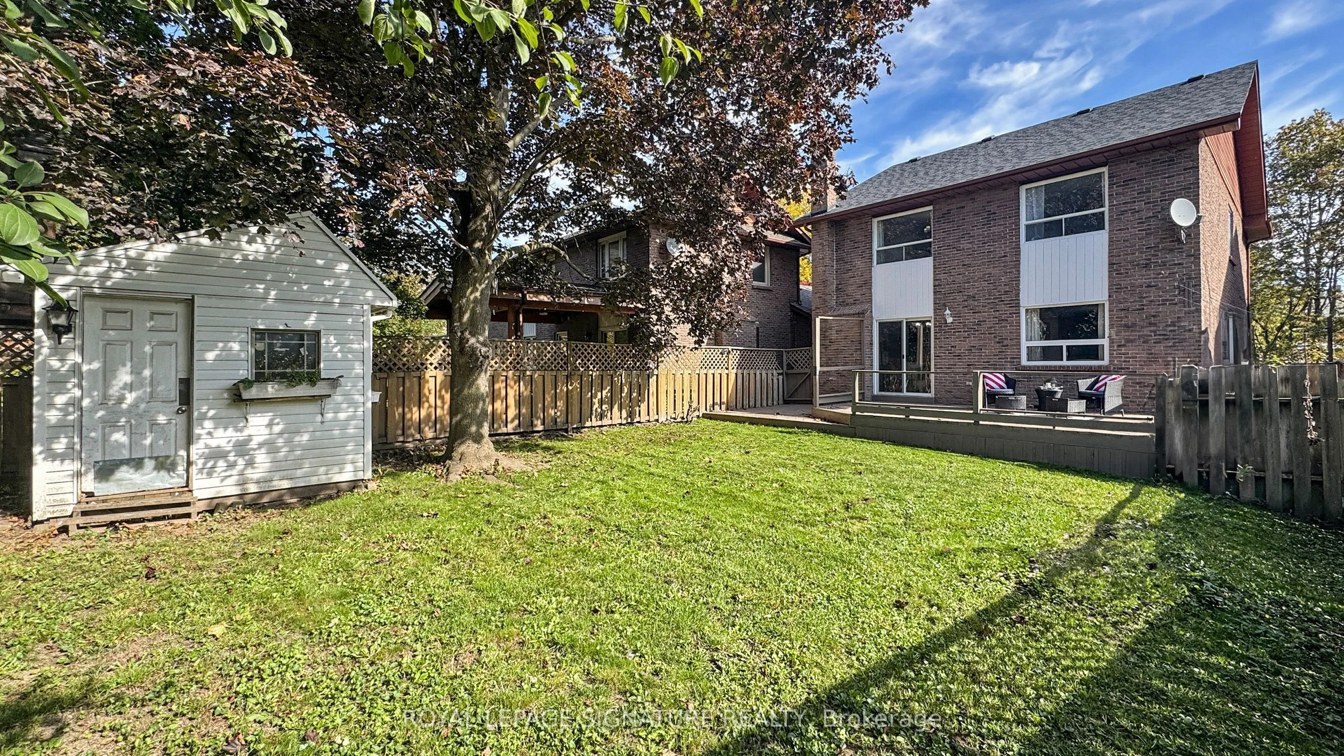 28 Longfellow Court