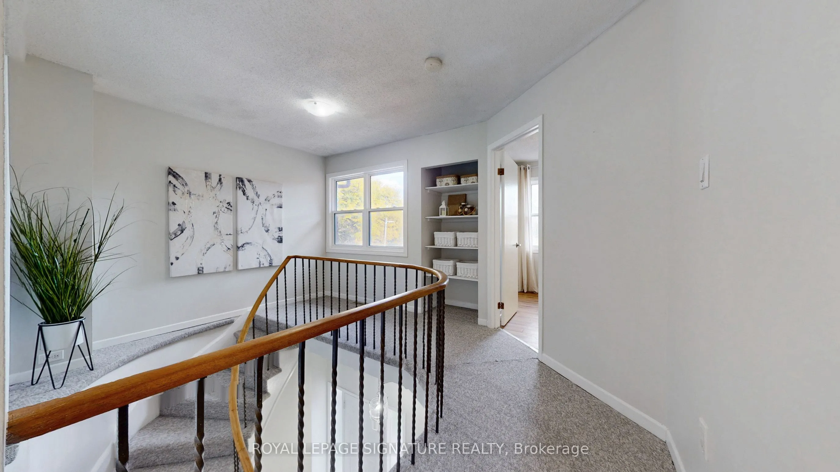 28 Longfellow Court
