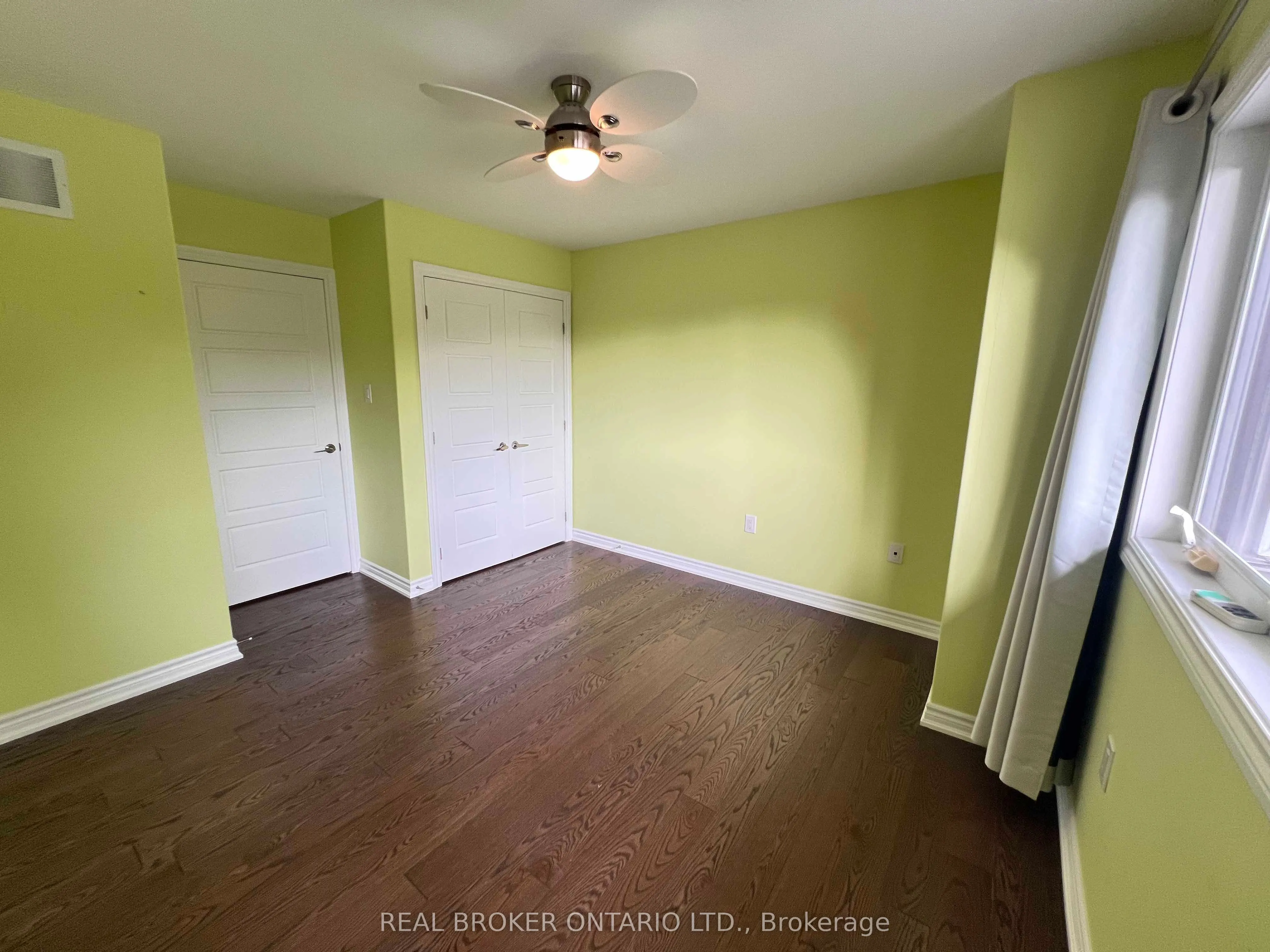 30 Meadowacres Drive