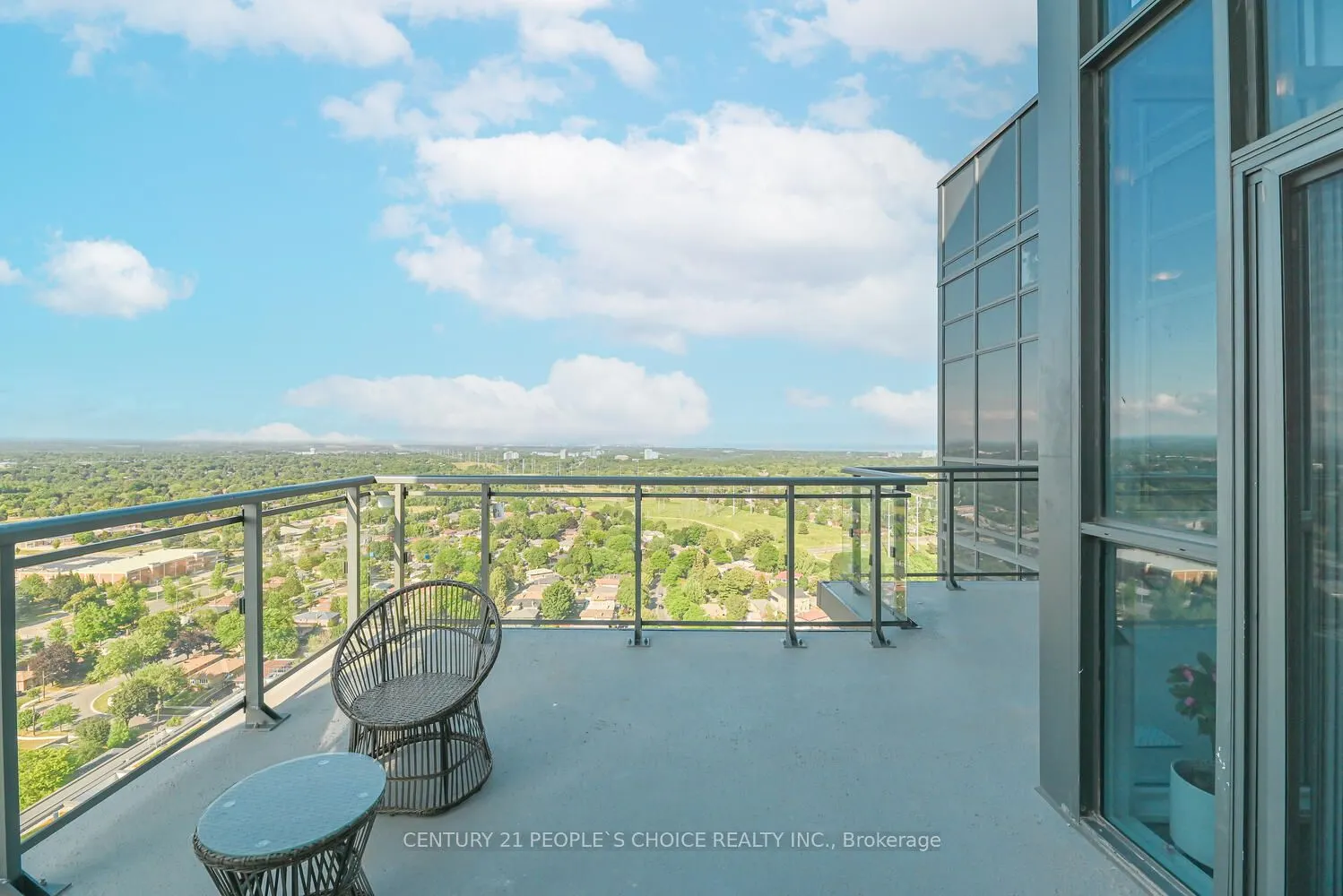 20 Meadowglen Place S #2901