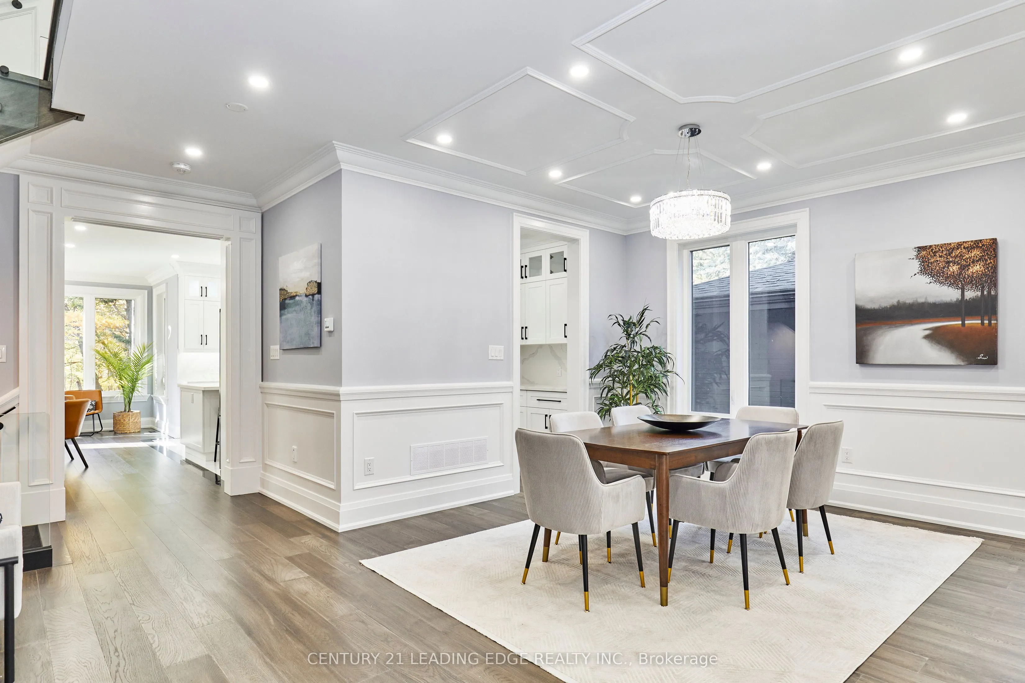 24 Larwood Boulevard