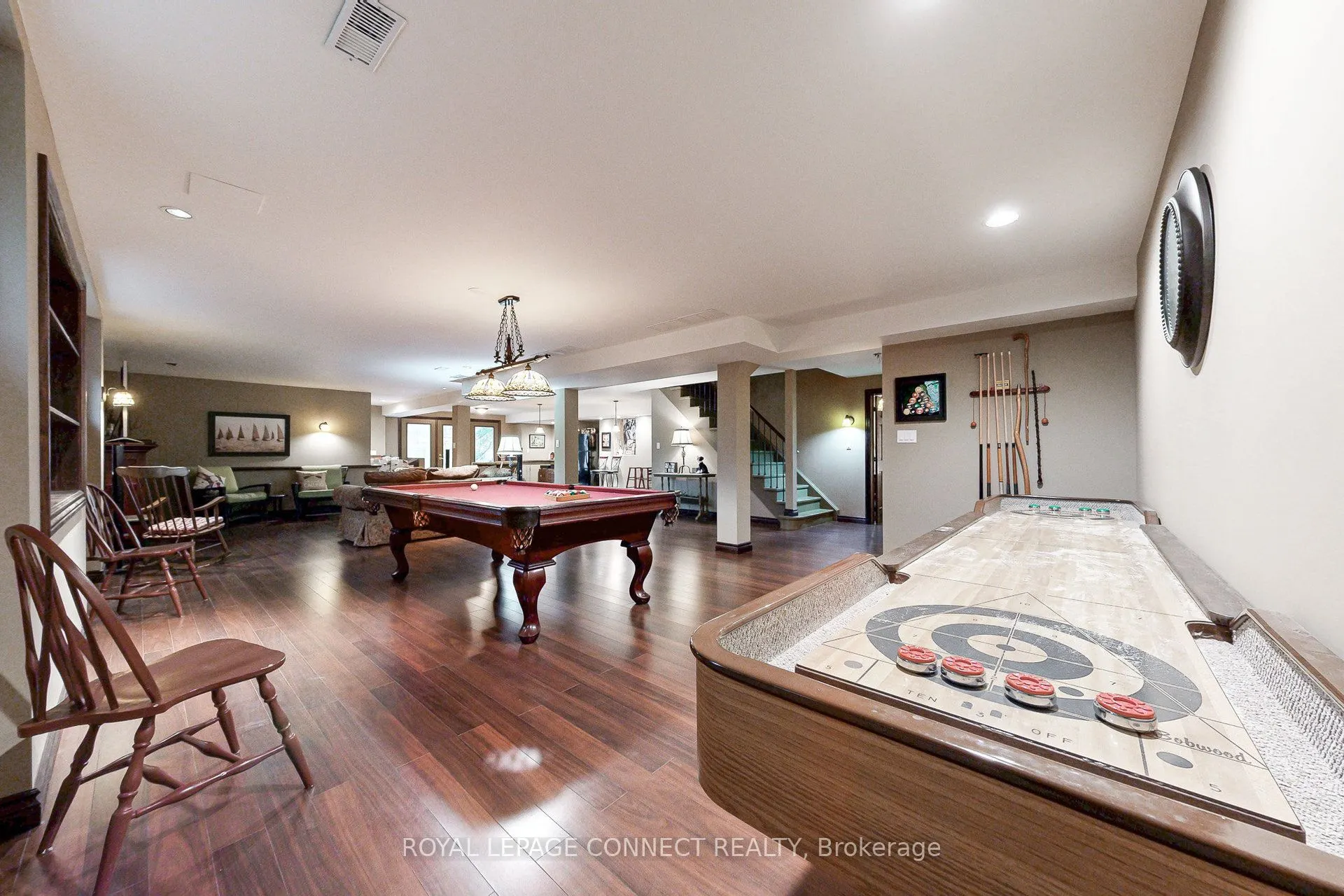 1436 Highbush Trail
