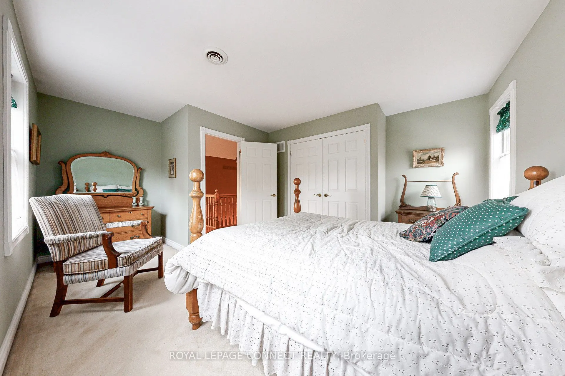 1436 Highbush Trail