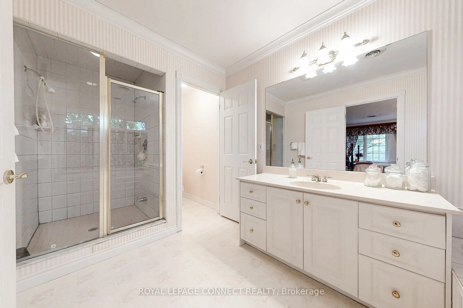 1436 Highbush Trail