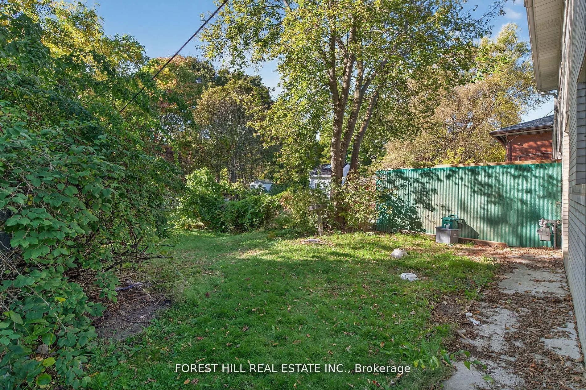 65 Darlingside Drive