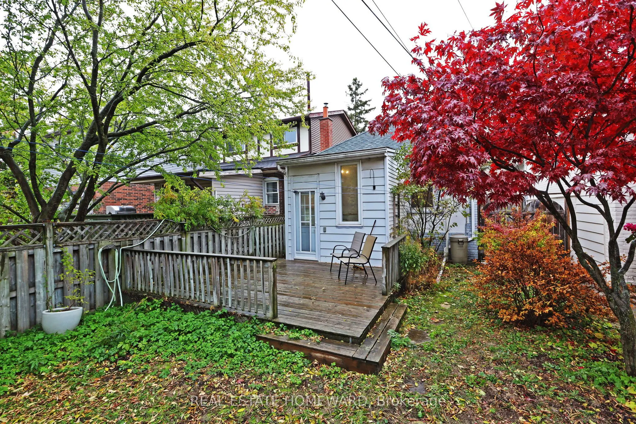 281 Queensdale Avenue