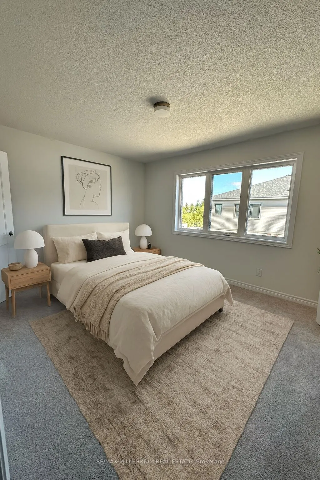 50 Sorbara Way W