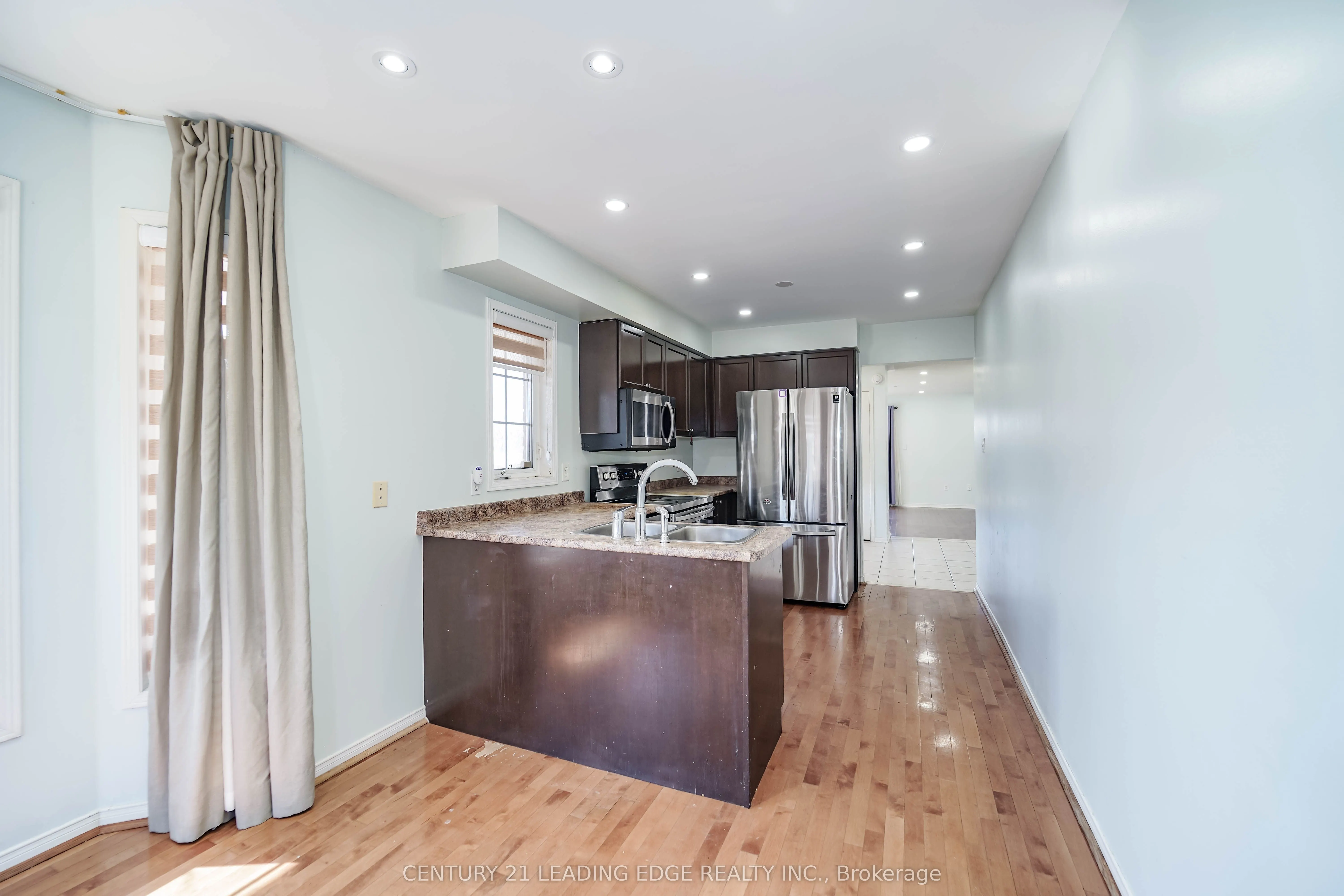 2 Oglevie Drive