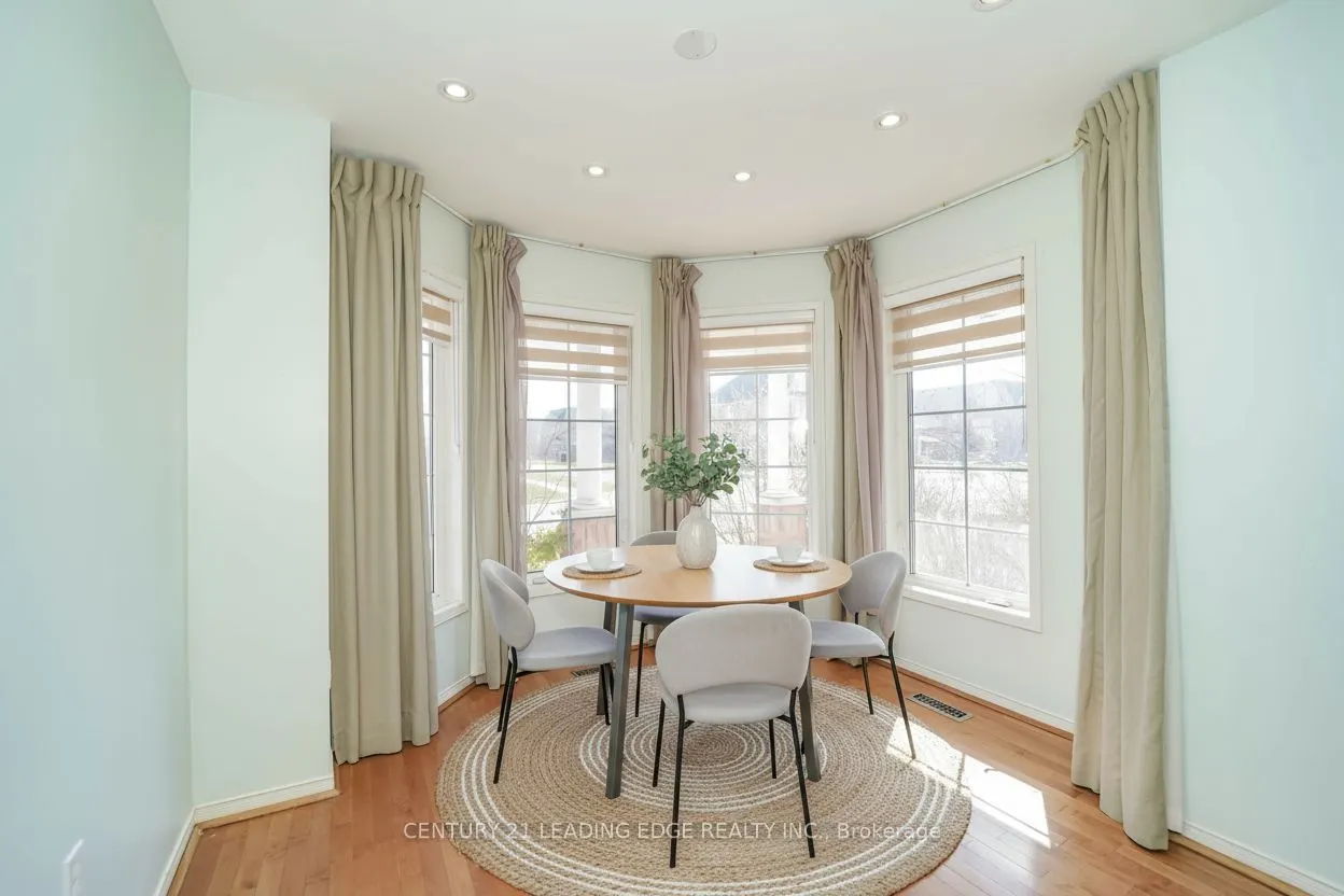 2 Oglevie Drive