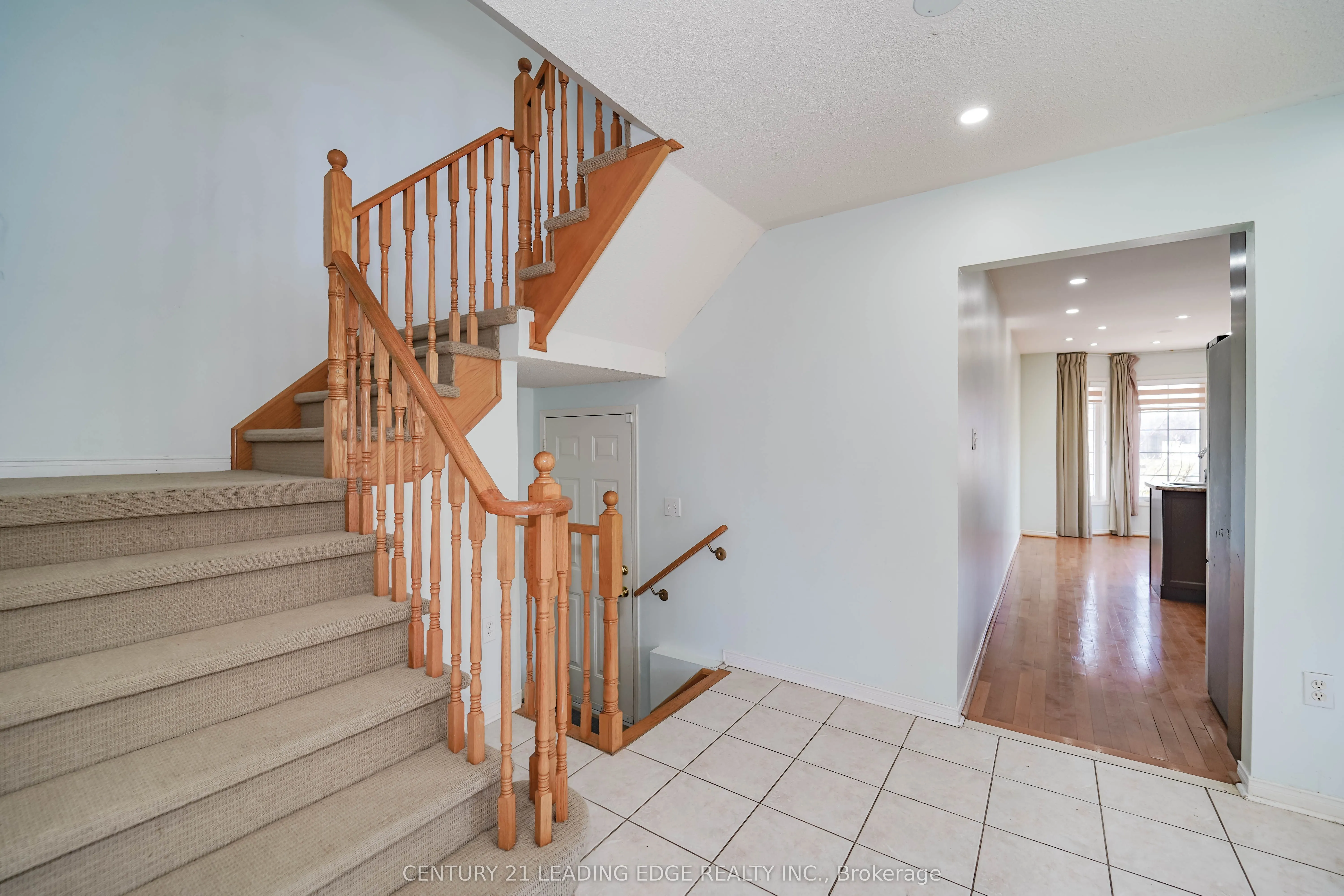 2 Oglevie Drive